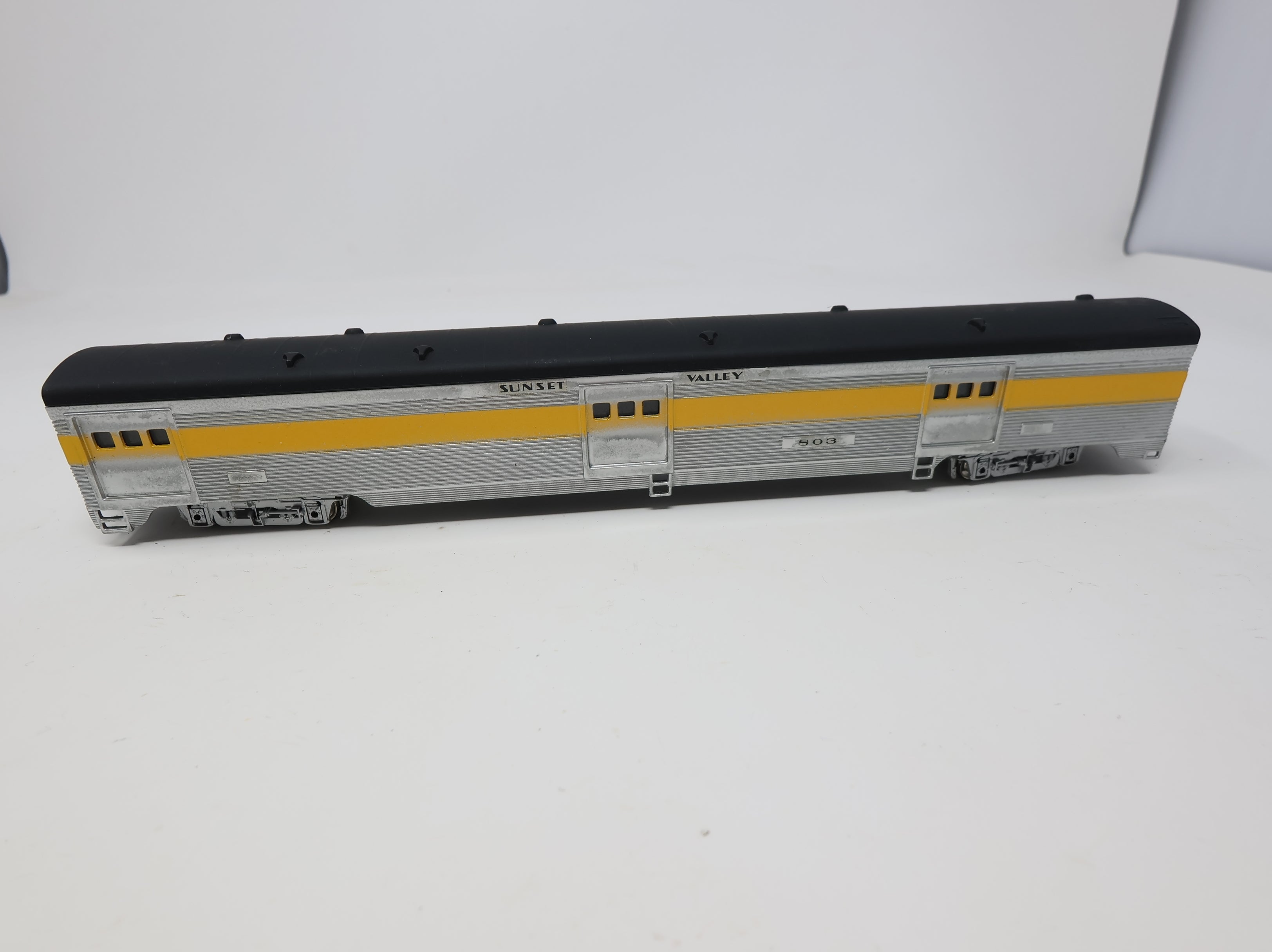 USED Con-Cor HO Scale Passenger Car Sunset Valley #803 Decal