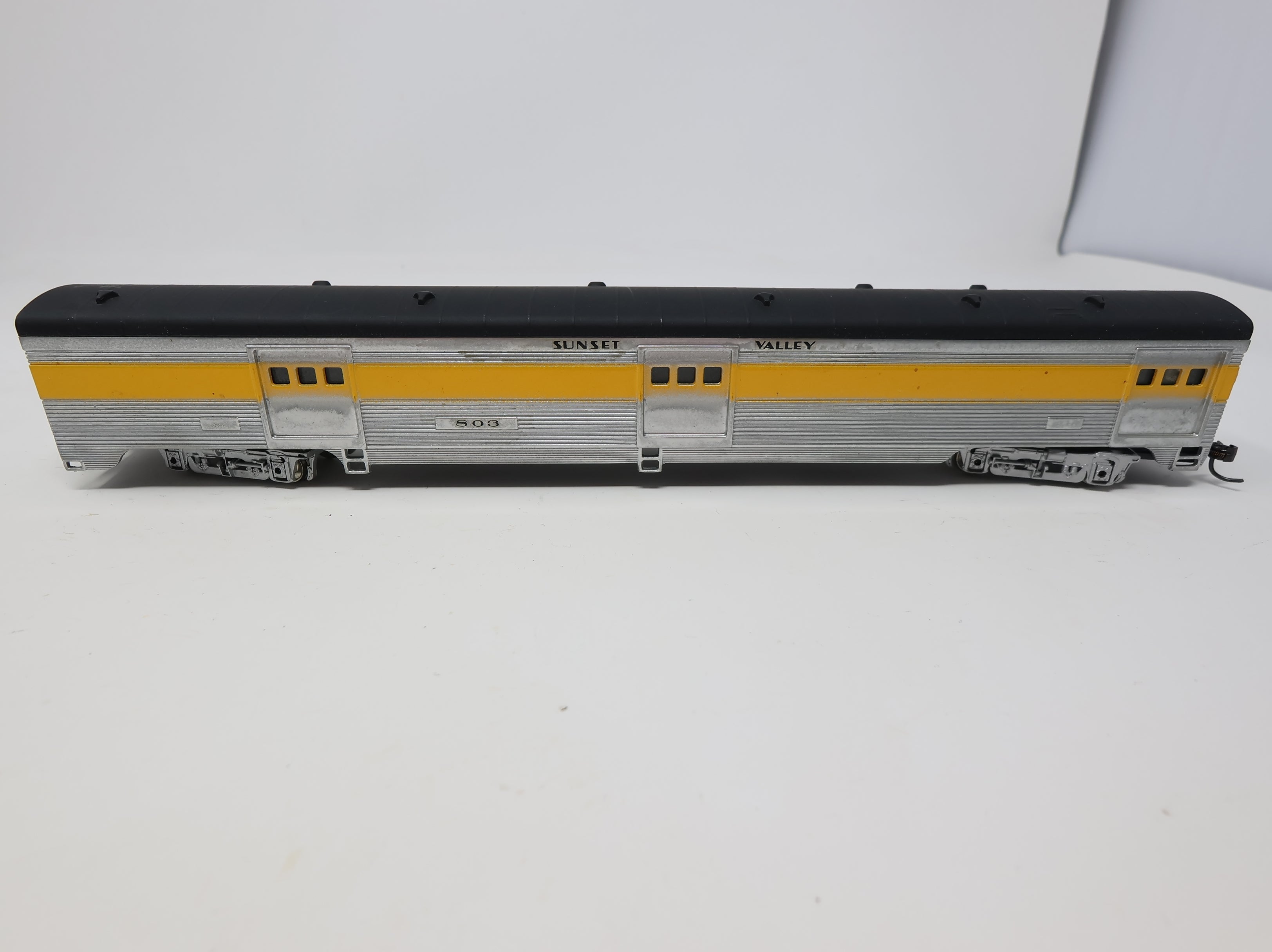 USED Con-Cor HO Scale Passenger Car Sunset Valley #803 Decal