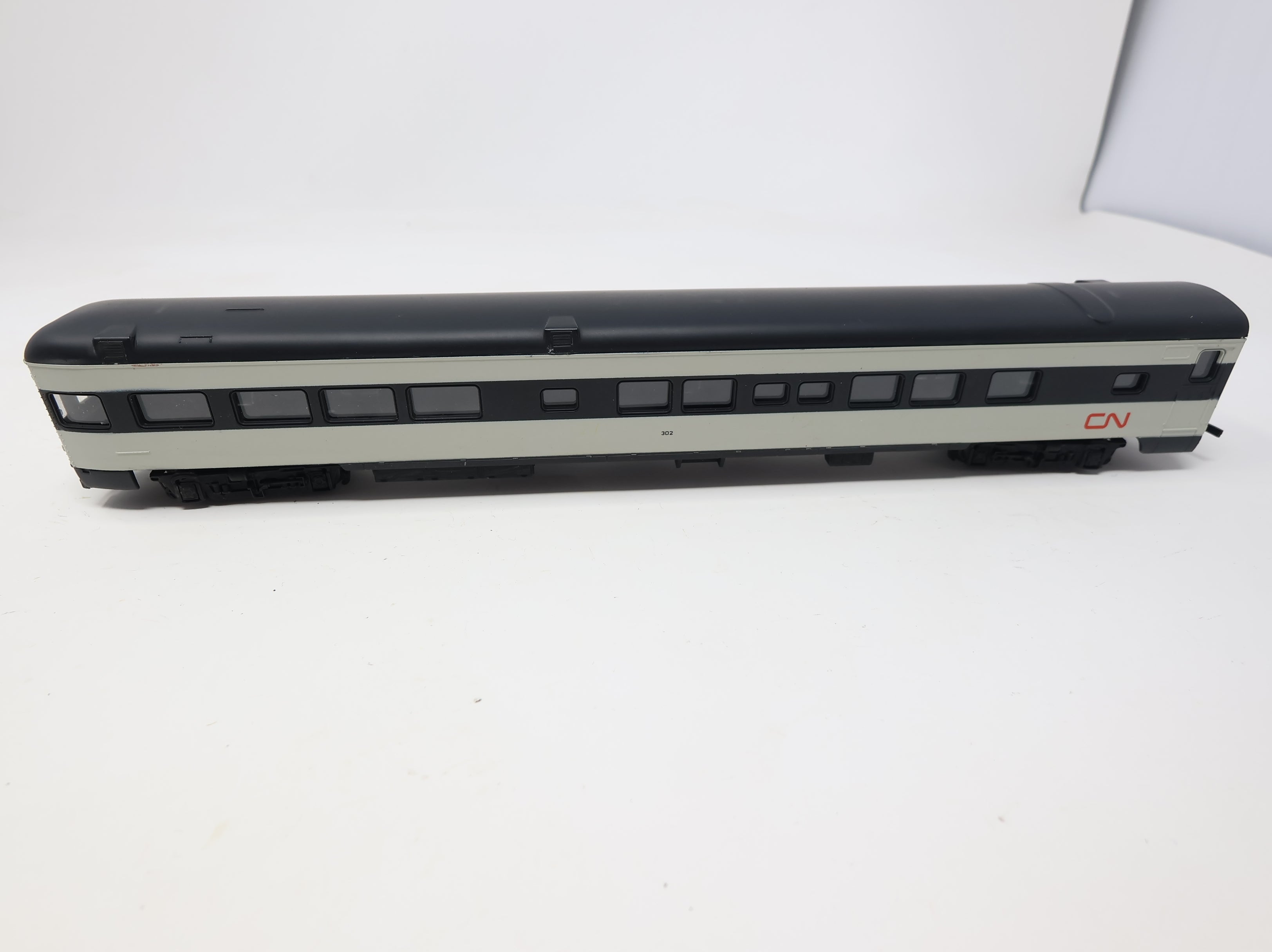 USED Rivarossi HO Scale Observation Passenger Car Canadian National #302