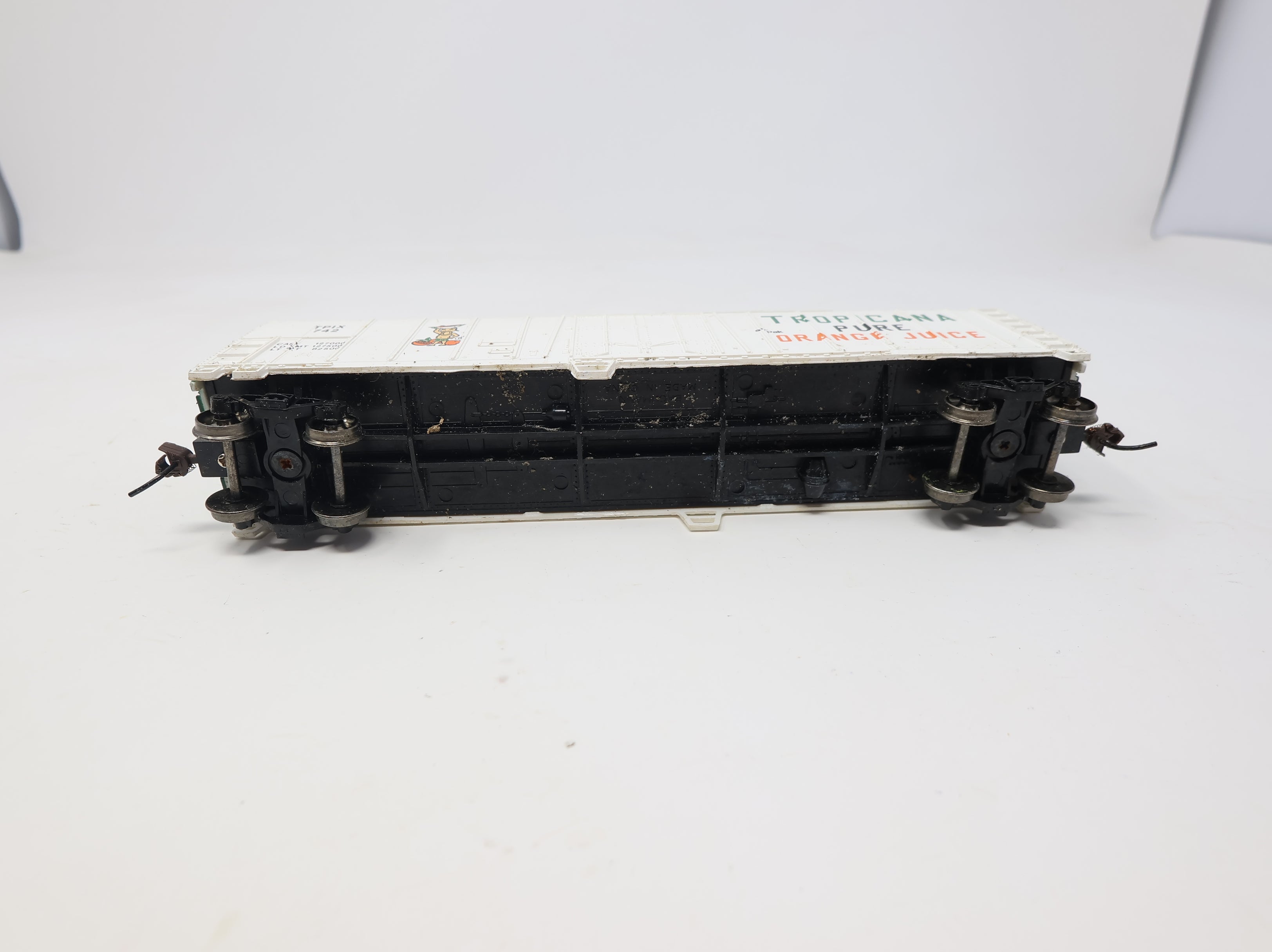 USED Bachmann HO Scale 48' Box Car Tropicana TPIX #742