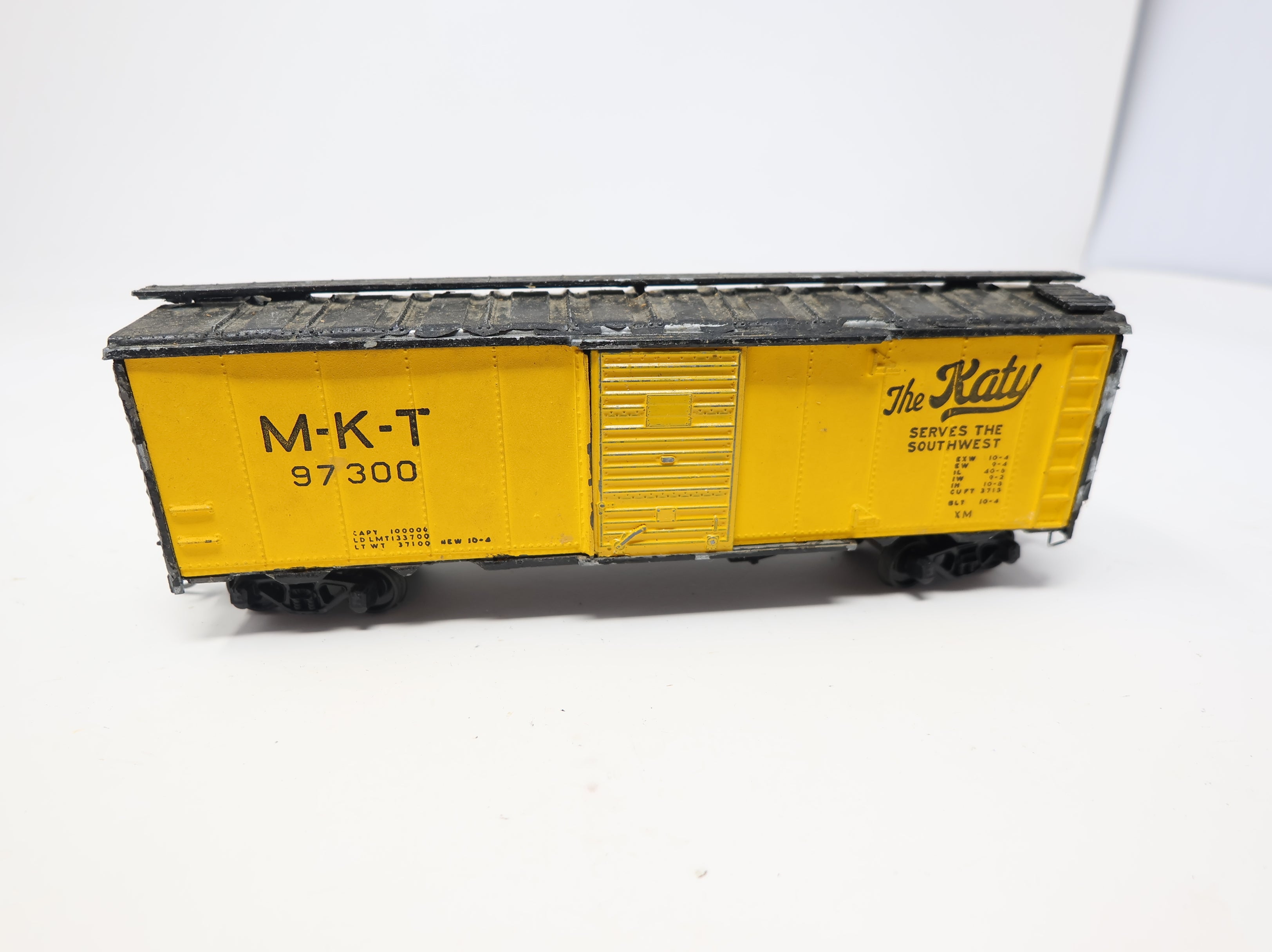 USED HO Scale 40' Box Car Missouri-Kansas-Texas MKT #97300 Metal