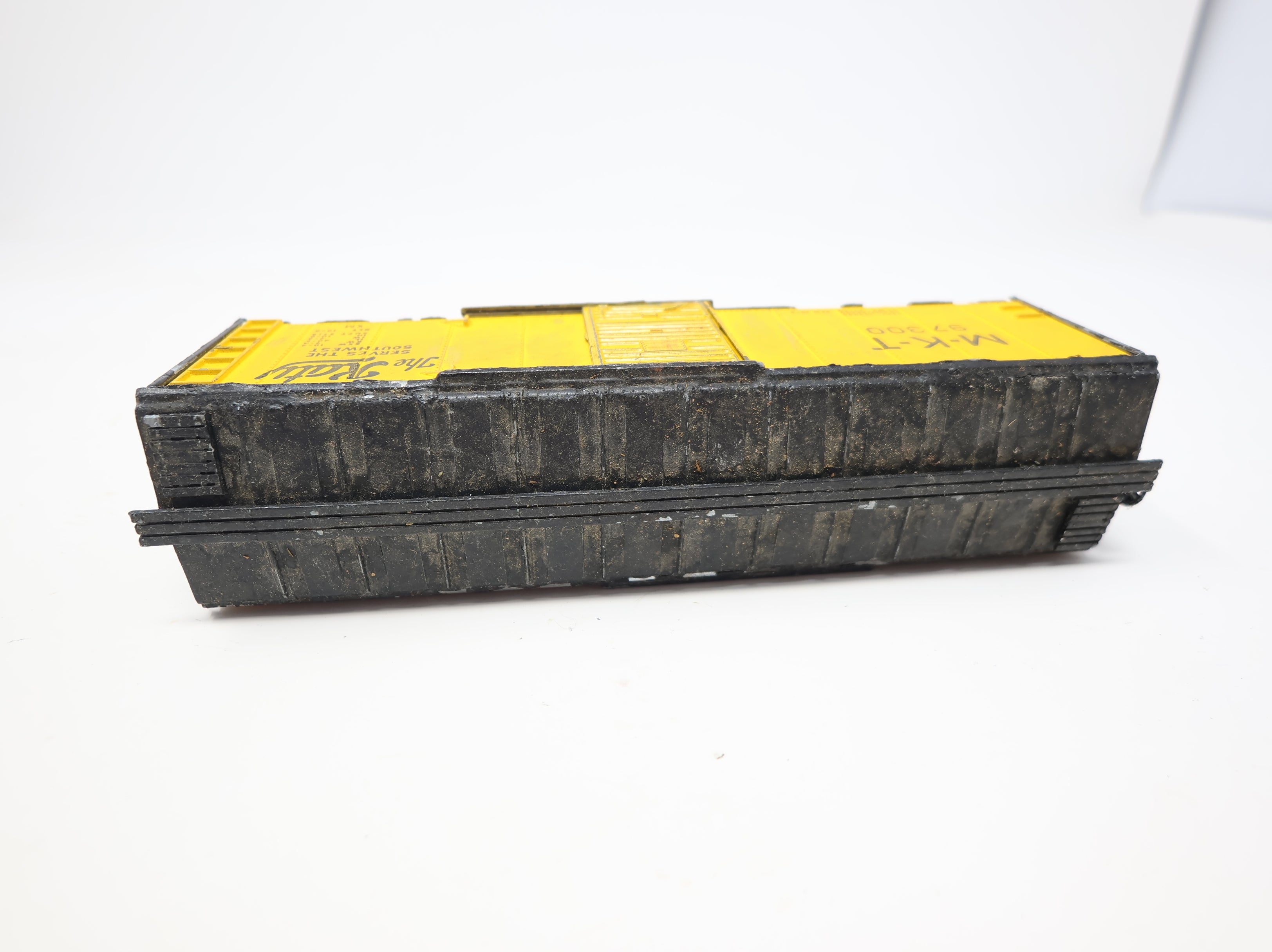 USED HO Scale 40' Box Car Missouri-Kansas-Texas MKT #97300 Metal