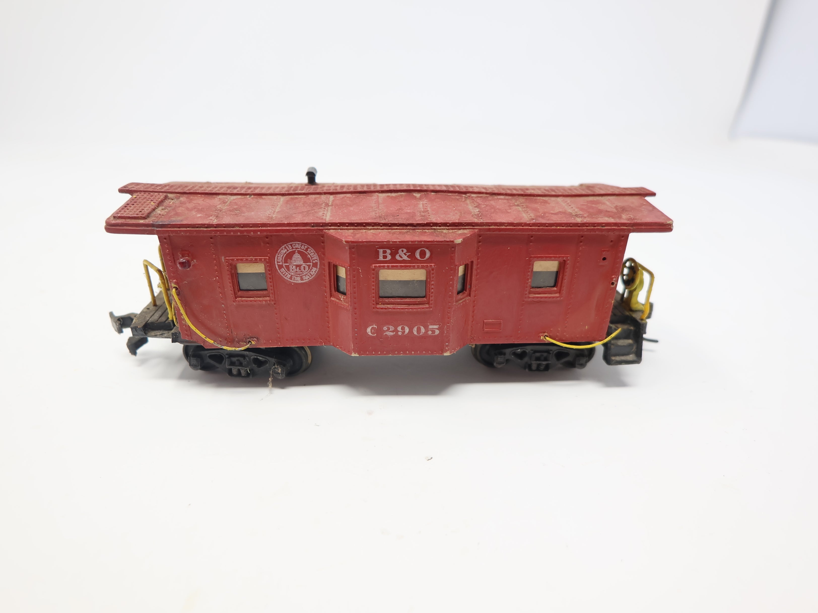 USED HO Scale Bay Window Caboose Baltimore and Ohio #C2905 Custom