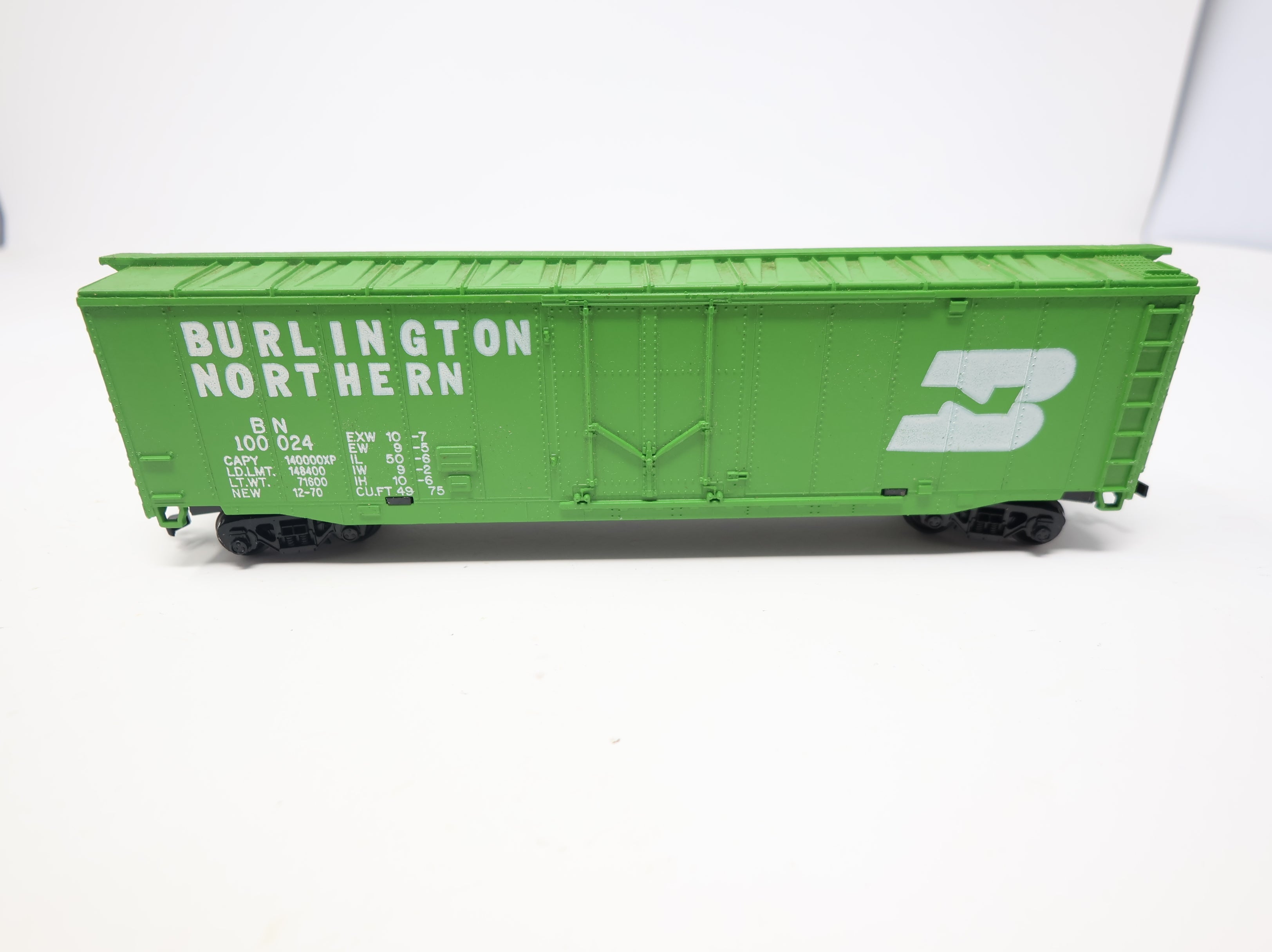 USED Tyco HO Scale 50' Box Car Burlington Northern BN #100024