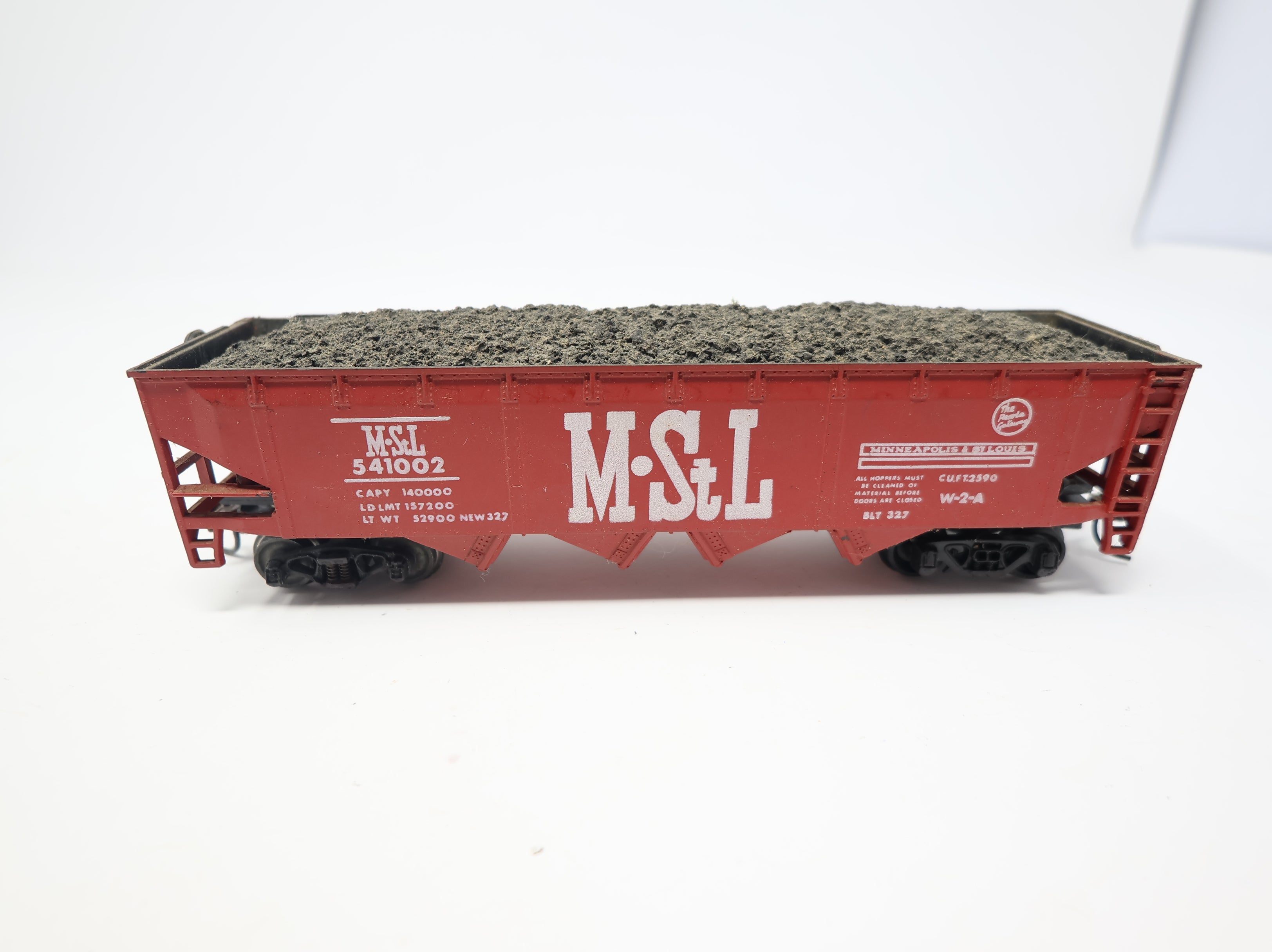 USED Rivarossi HO Scale 4 Bay Open Hopper Minneapolis & St Louis MStL #541002 w/ Coal Load