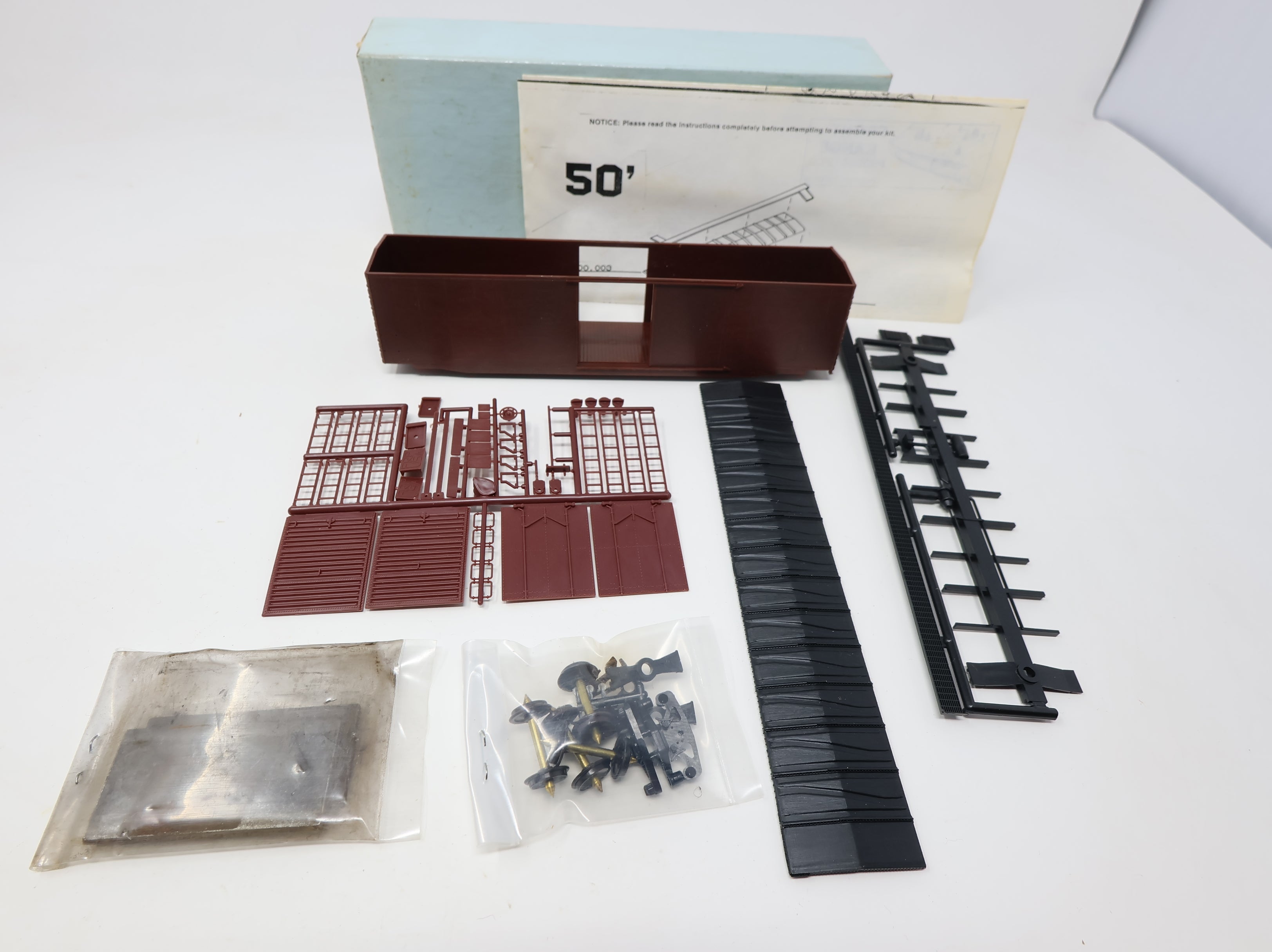 USED Front Range Products HO Scale 50' SD ACF Box Car Undecorated KIT