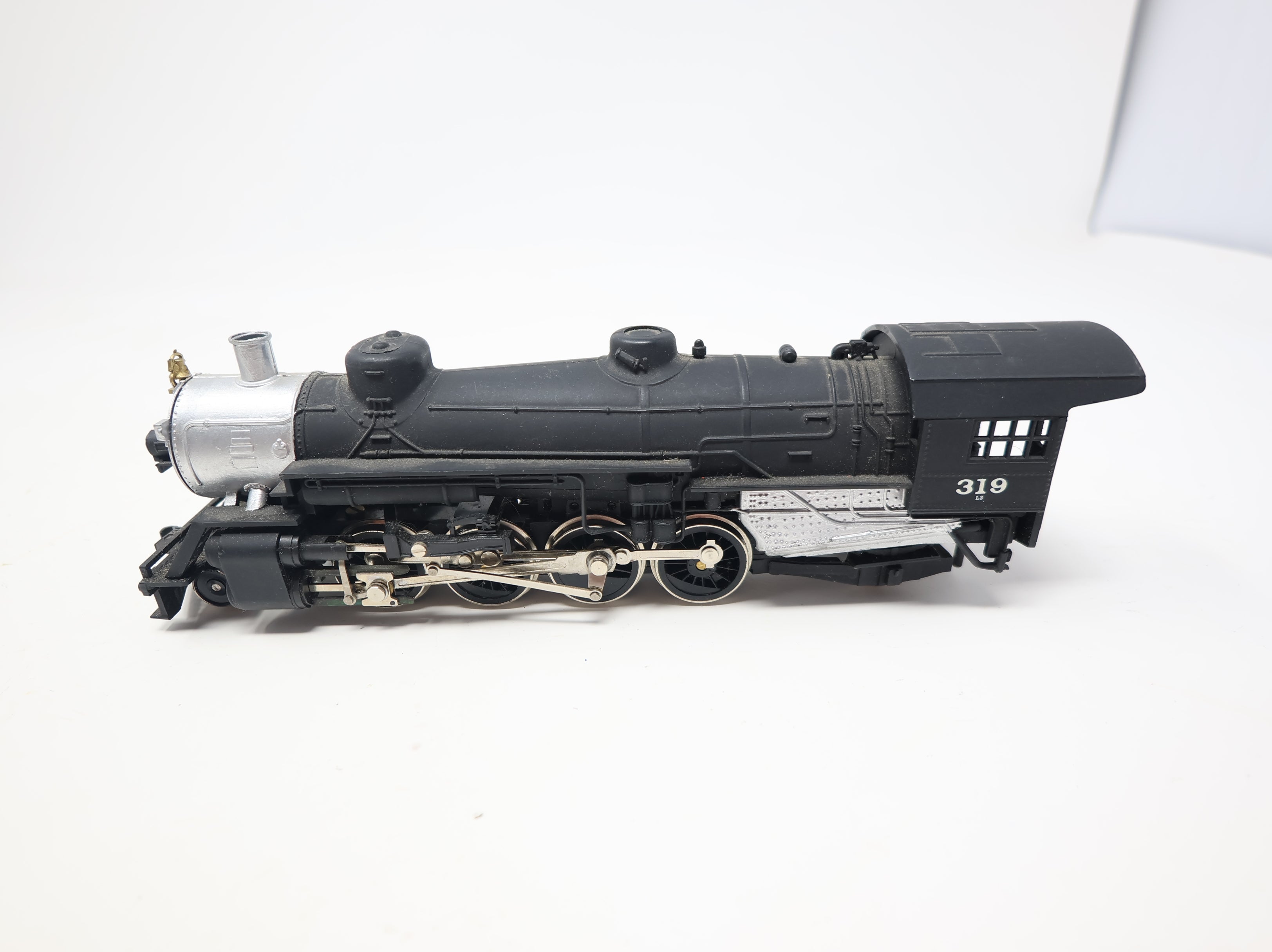 USED HO Scale 2-8-2 Steam Locomotive Rio Grande #319 DC