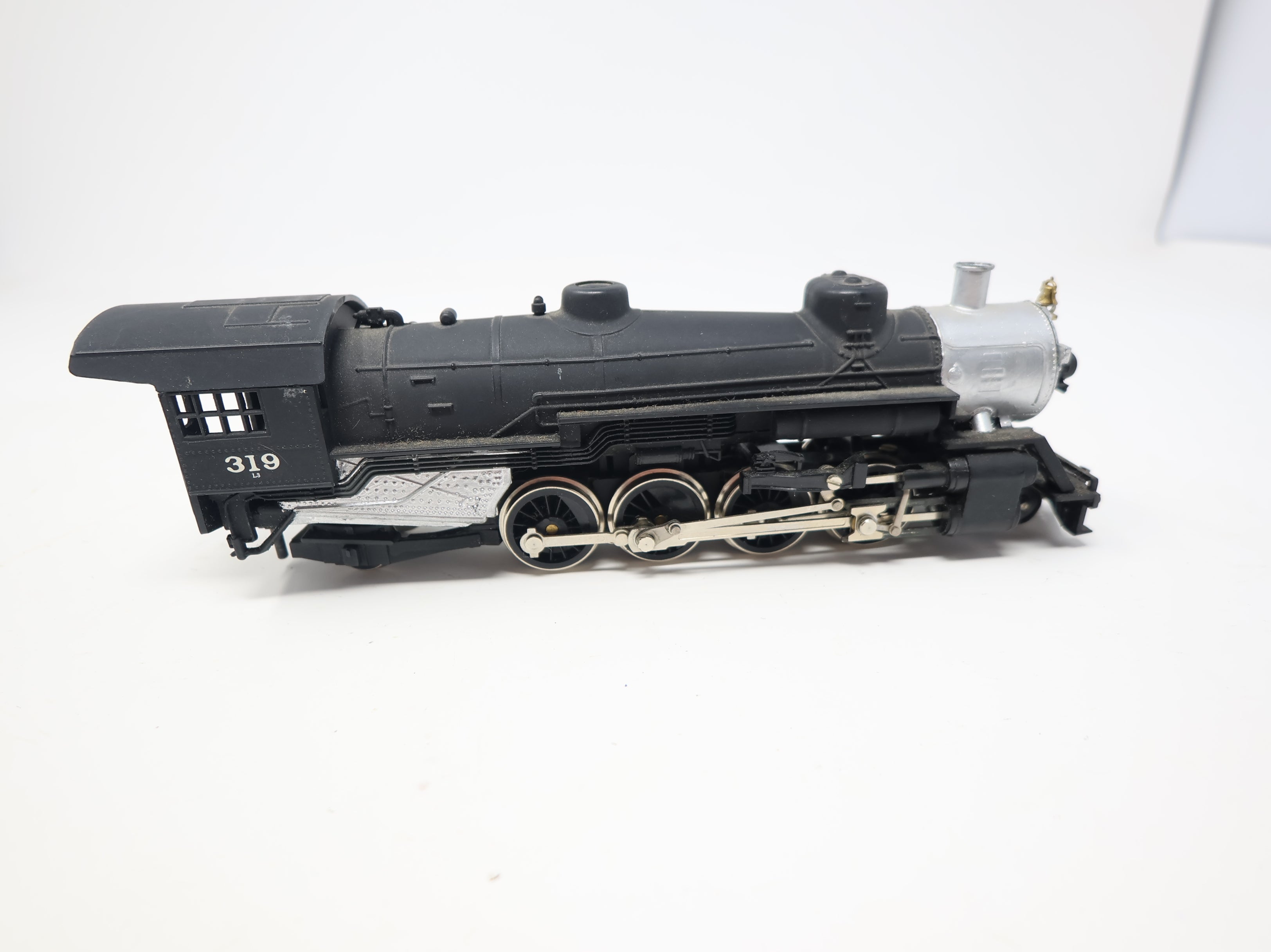 USED HO Scale 2-8-2 Steam Locomotive Rio Grande #319 DC