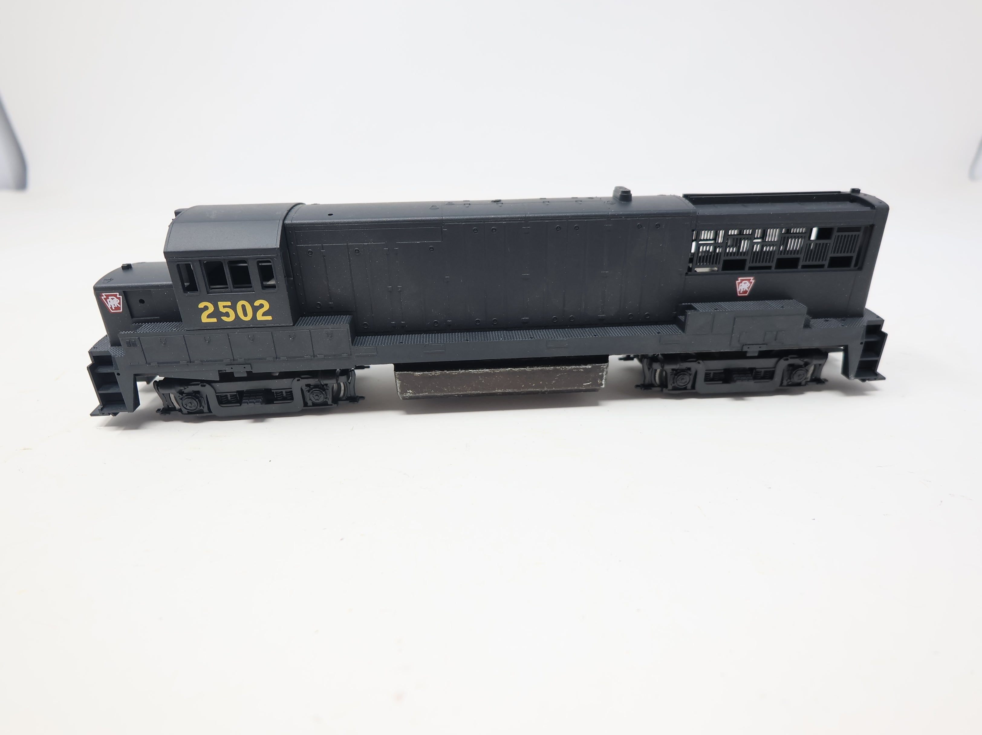 USED Athearn HO Scale Diesel Locomotive Pennsylvania #2502 DC