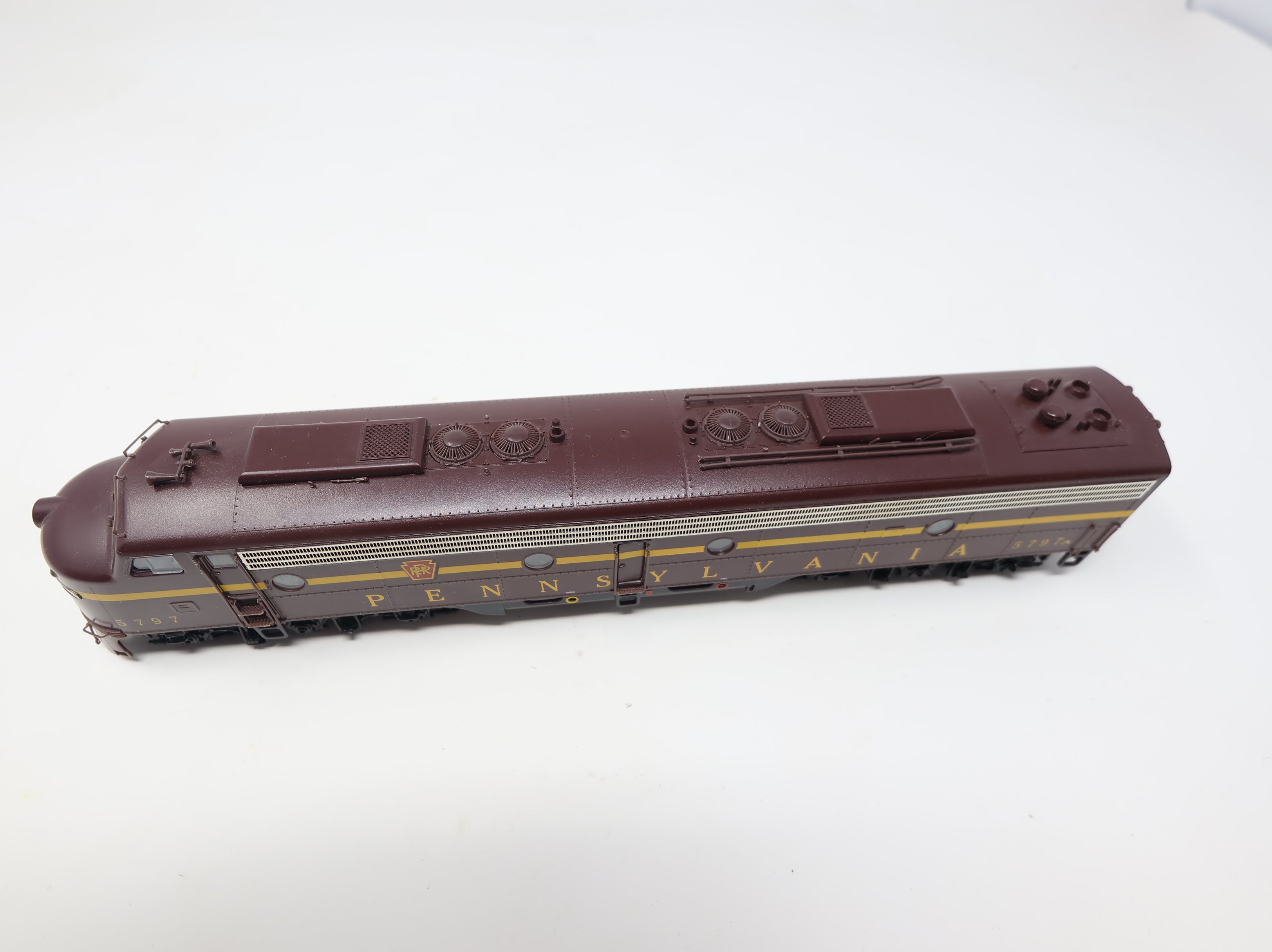 USED Life-Like HO Scale Proto 2000 E8/E9 Diesel Locomotive Pennsylvania #5797A DC