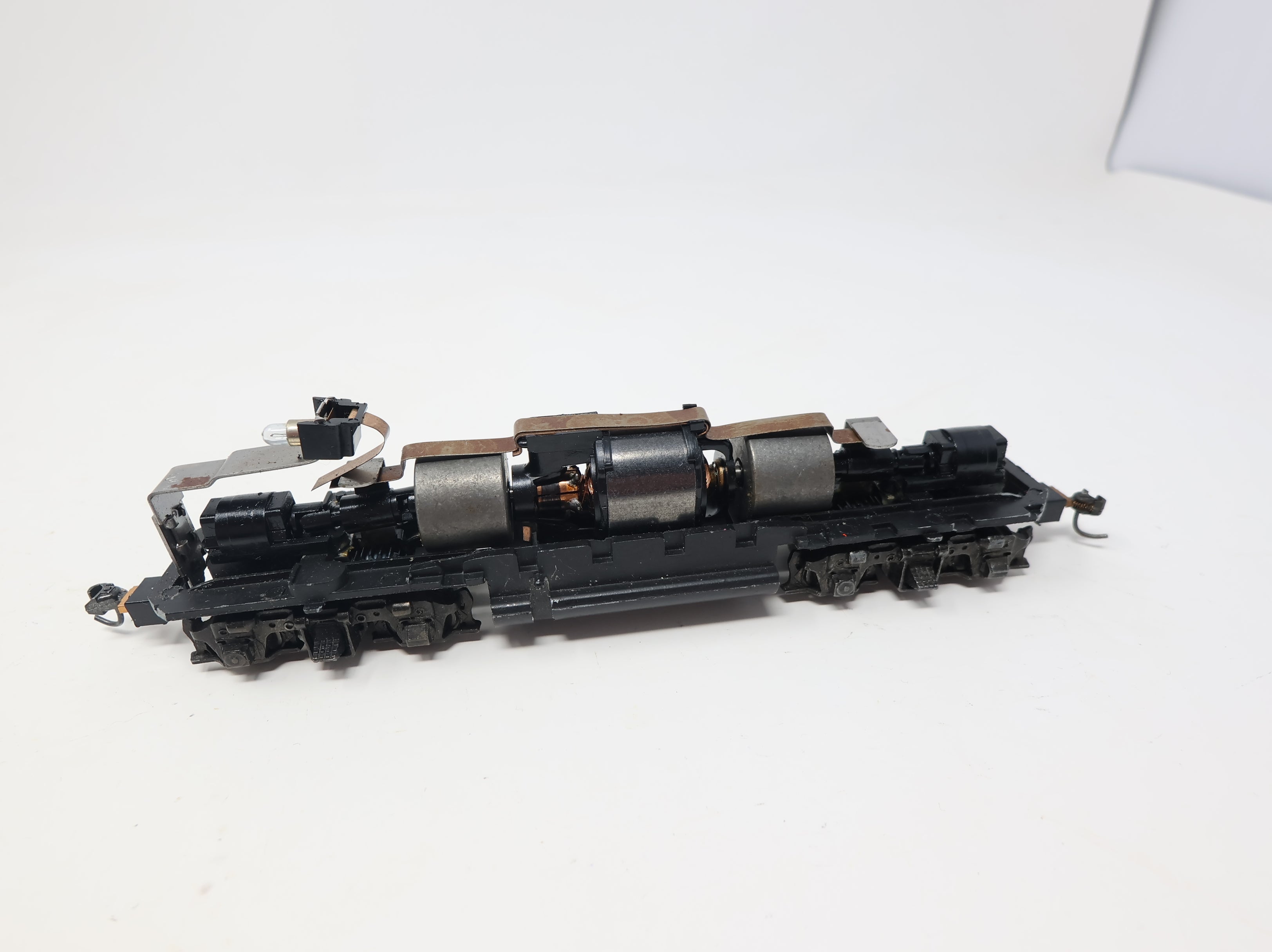 USED Athearn HO Scale GP35 Diesel Locomotive Chessie System B&O #3547 DC