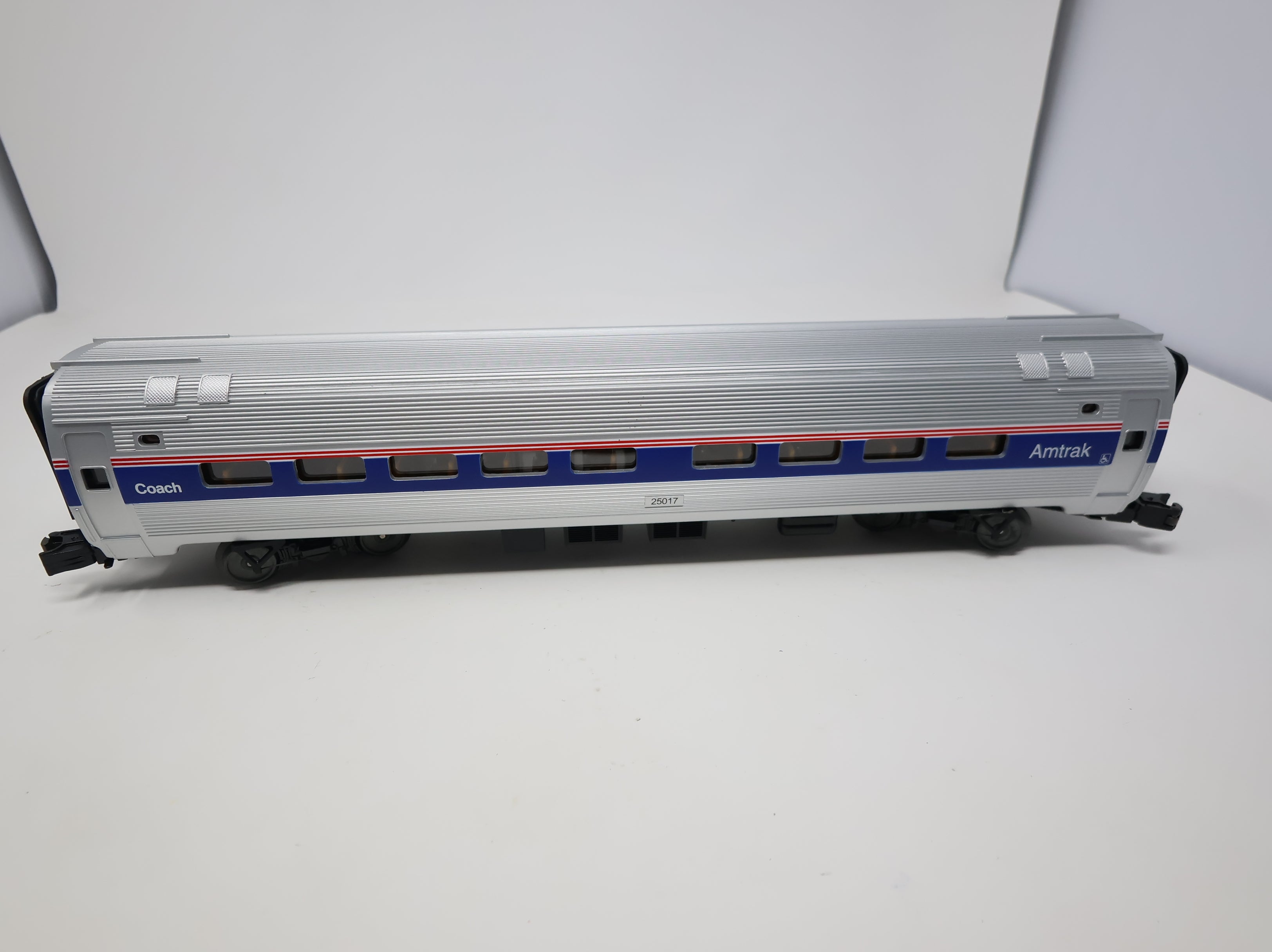 USED MTH Rail King 30-4230B O Amfleet Coach Car Amtrak #25017