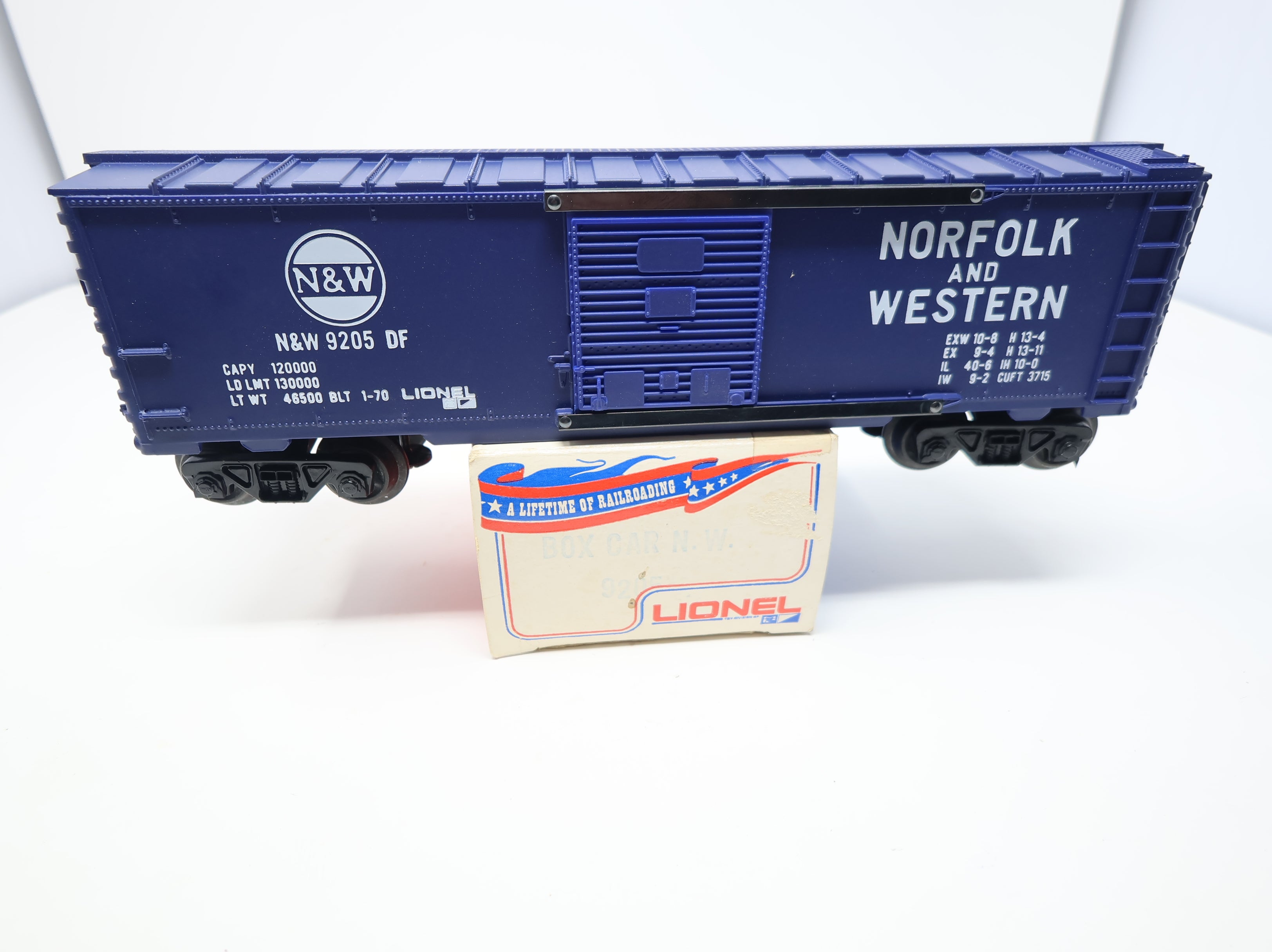 USED Lionel O Boxcar Norfolk & Western N&W #9205