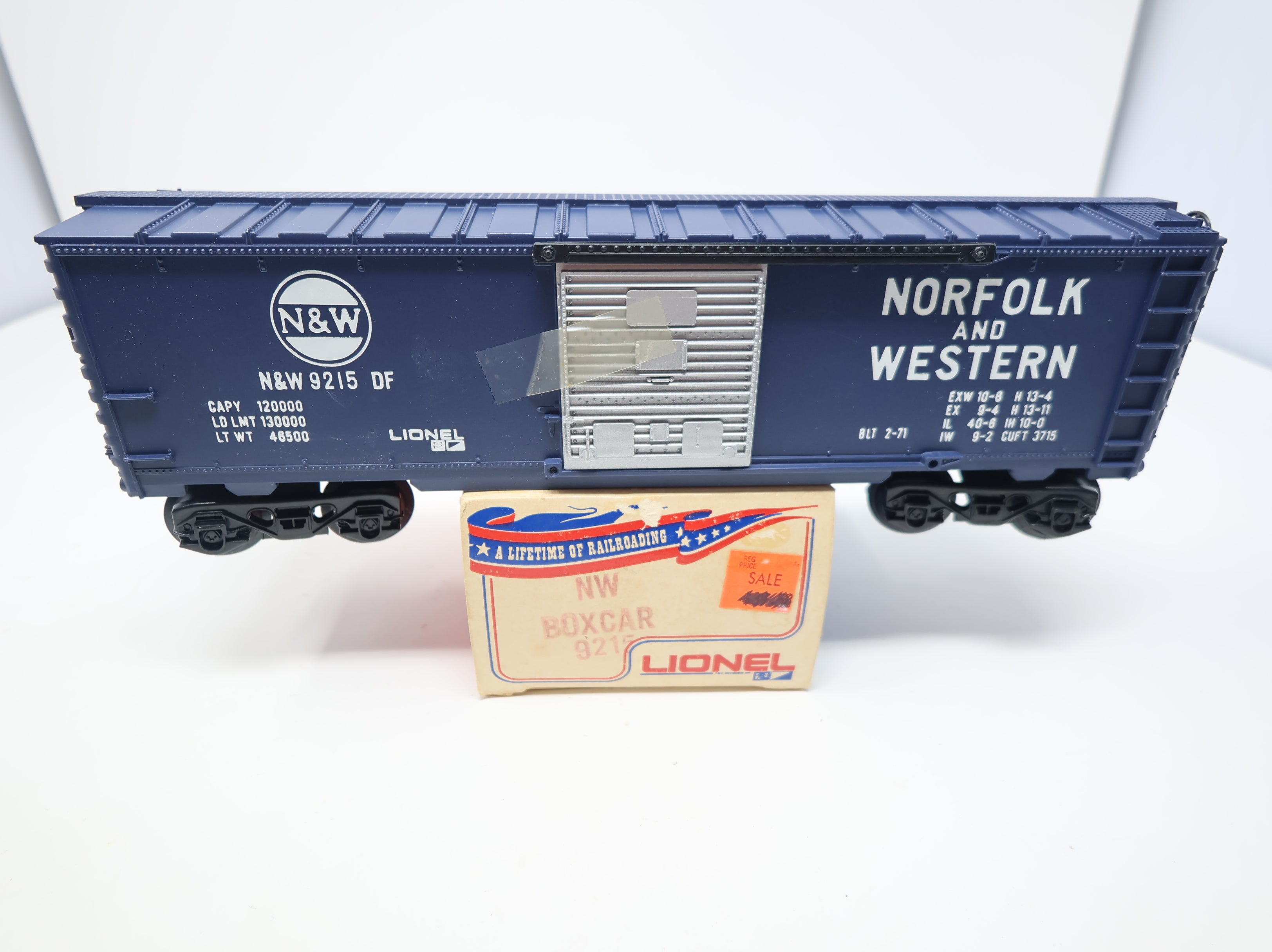 USED Lionel O Boxcar Norfolk & Western N&W #9215