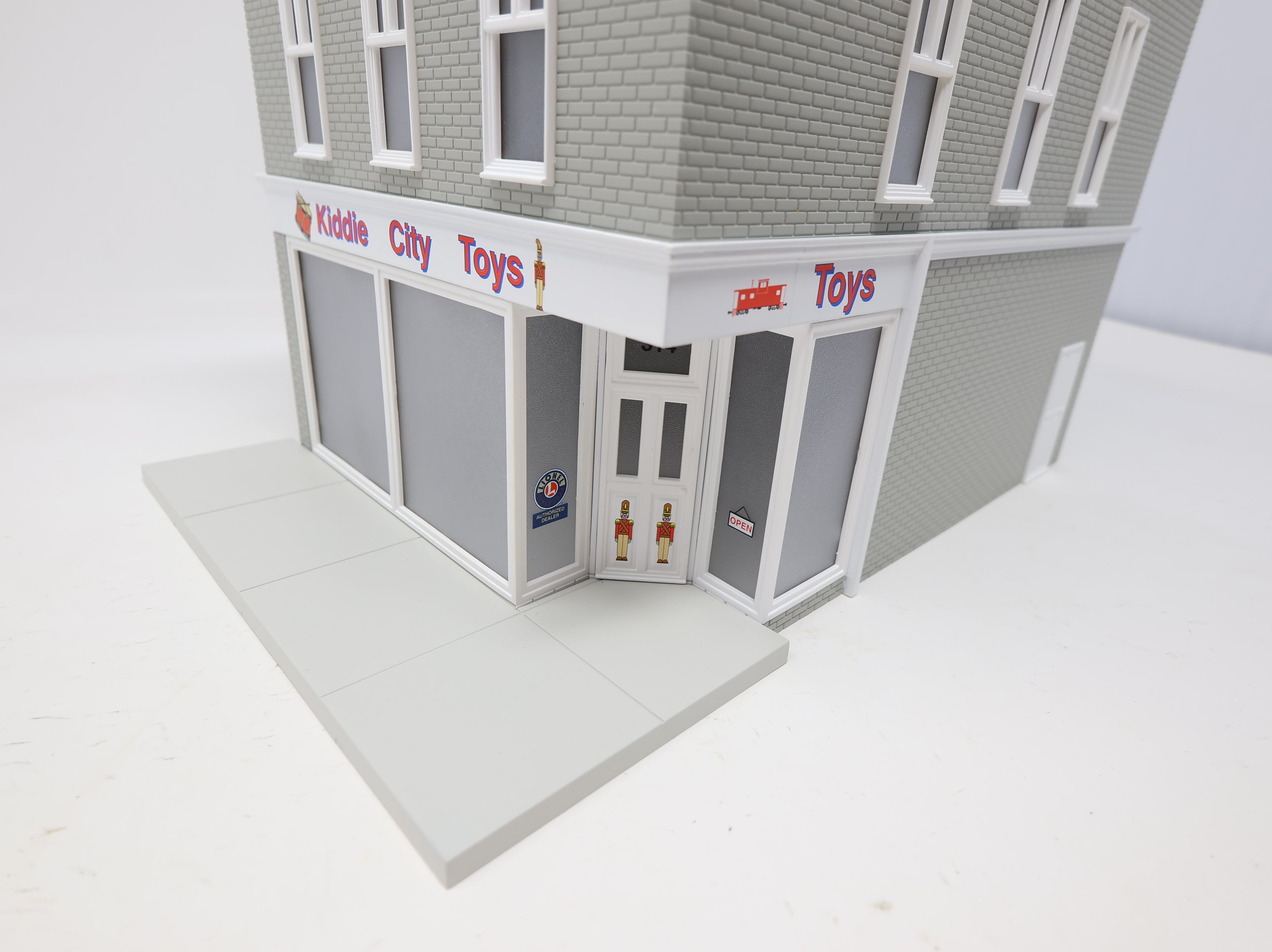 USED Lionel 6-34129 O Kiddie City Toy Store Main St Building