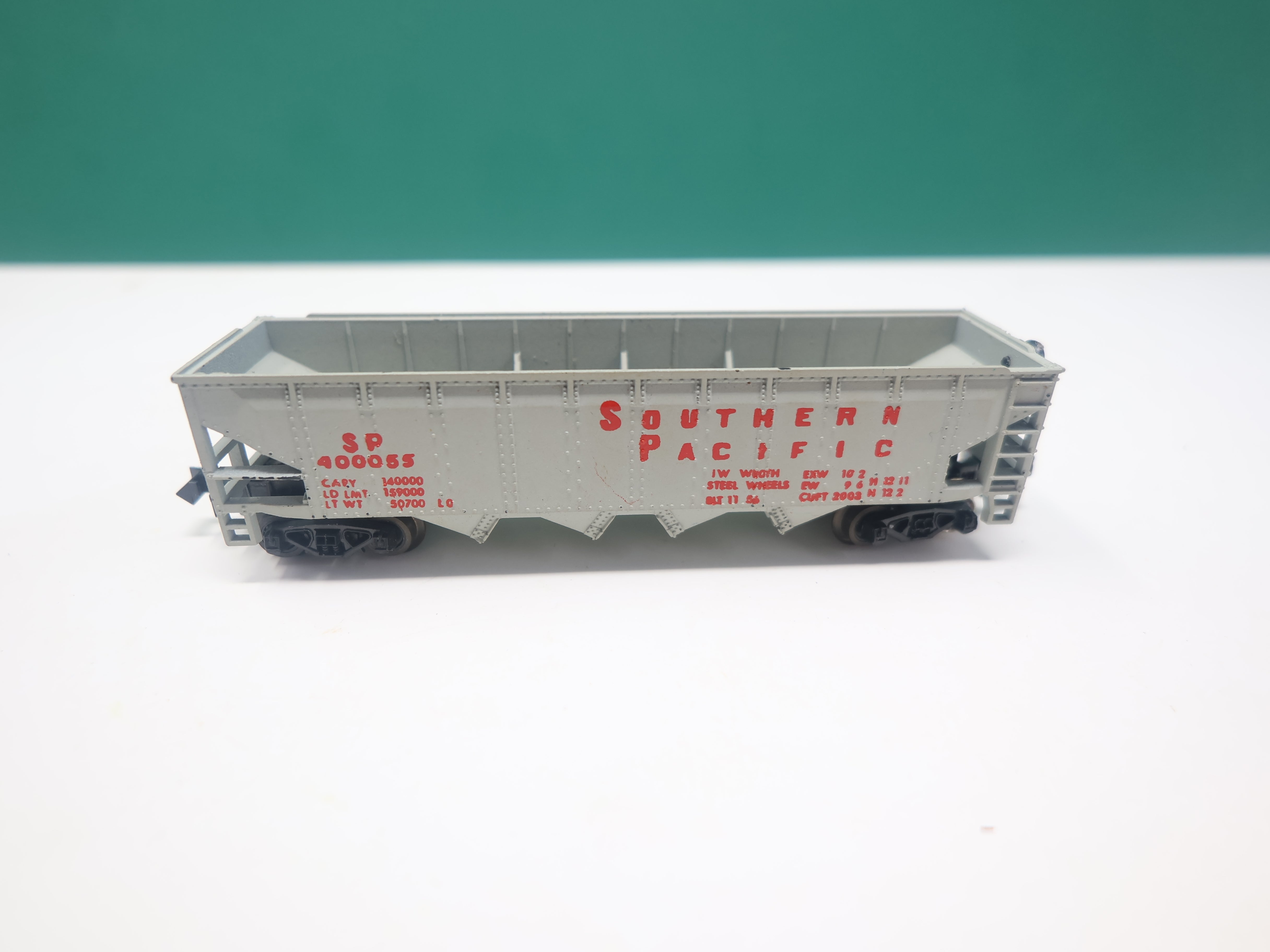 USED TRIX N Scale, 4 Bay Hopper, Southern Pacific SP #400055