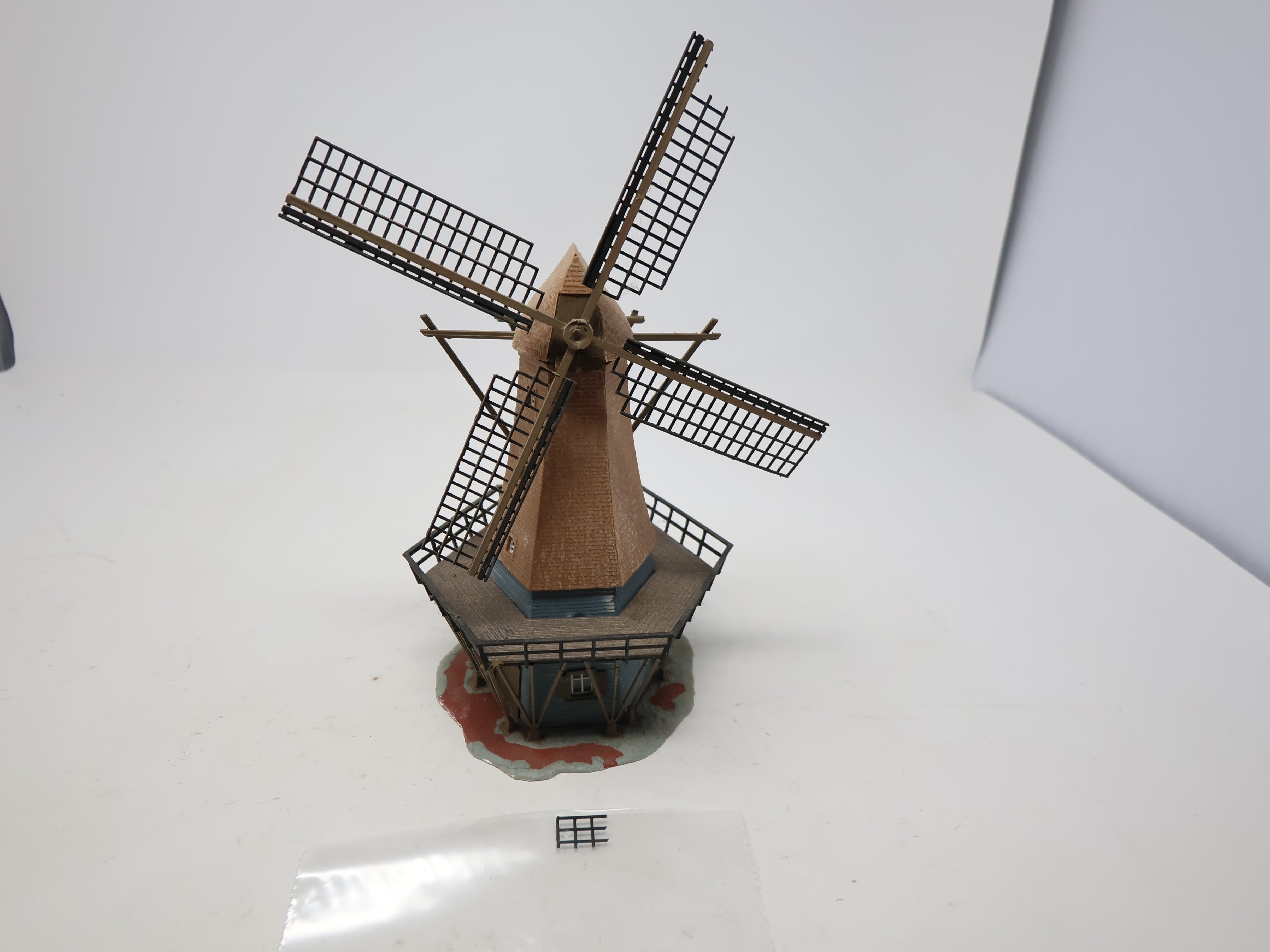 USED Kibri 39151 HO Scale, Hammarlunda Windmill Building