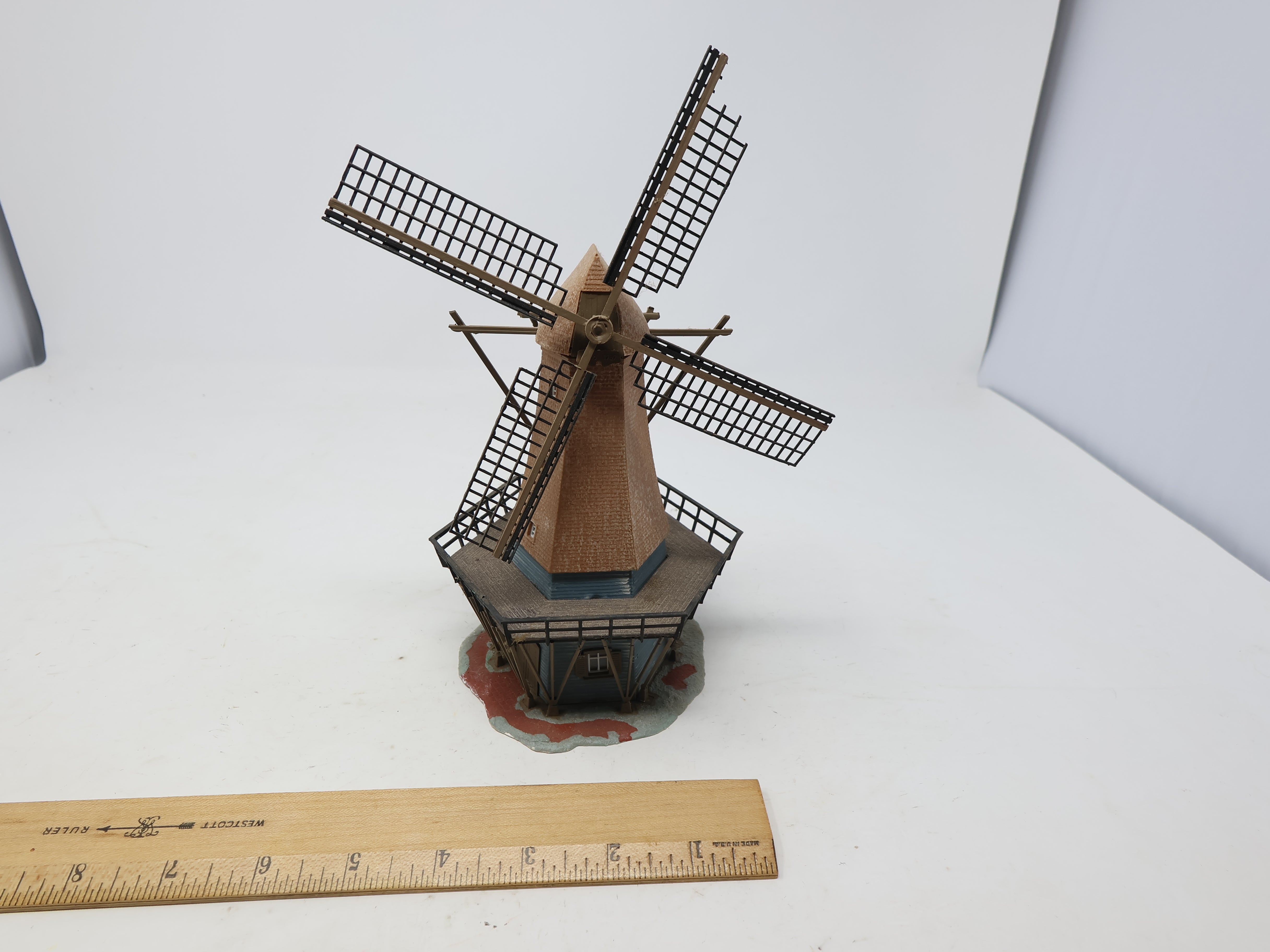 USED Kibri 39151 HO Scale, Hammarlunda Windmill Building