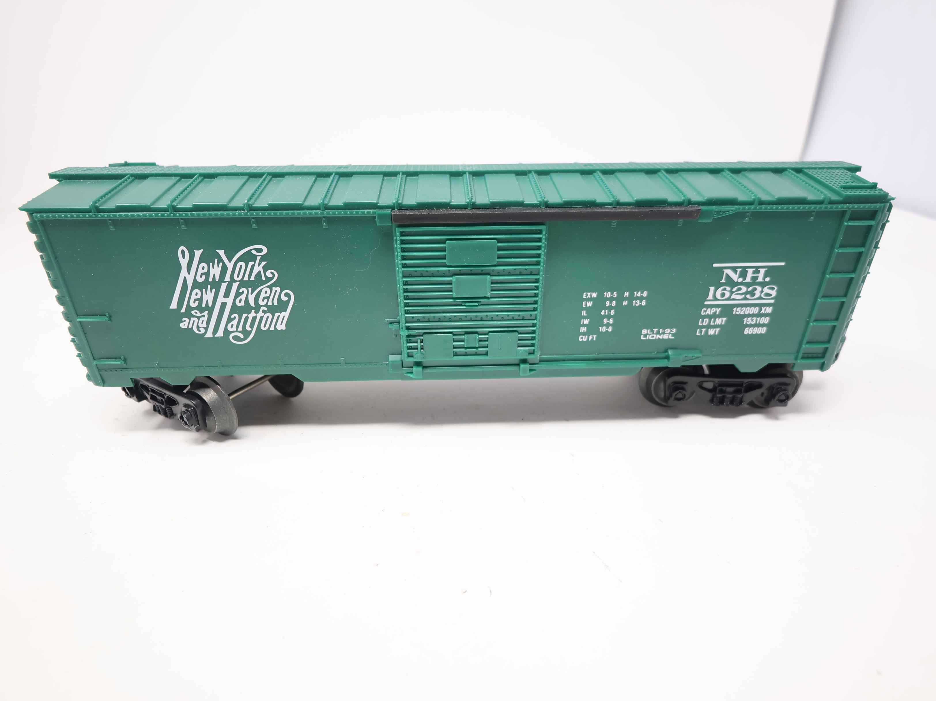 USED Lionel O Boxcar New Haven NH #16238