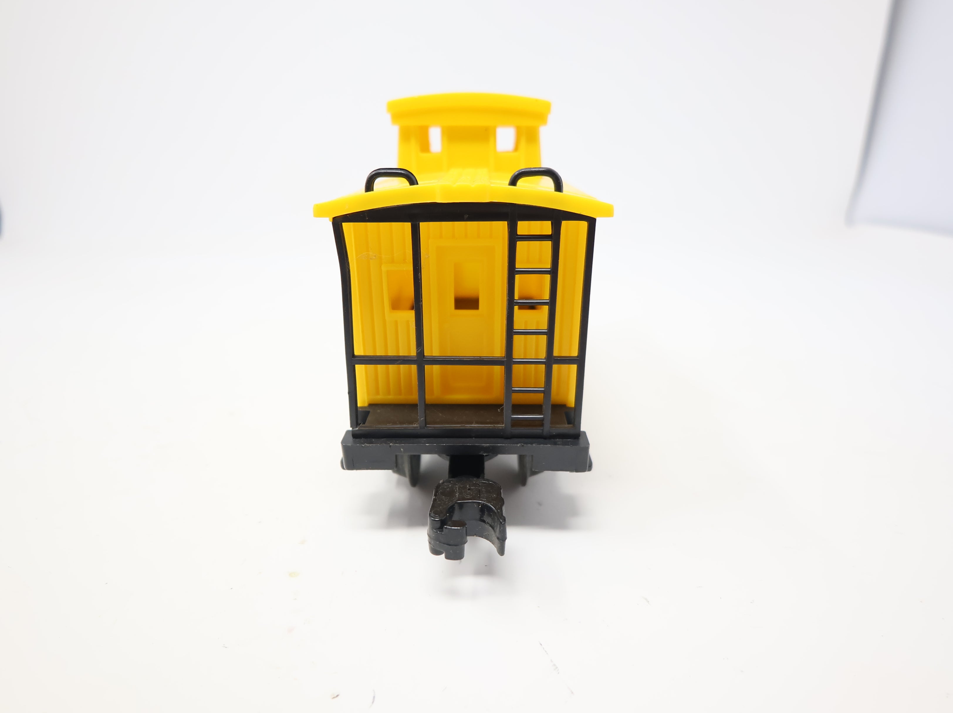 USED Lionel O Bobber Caboose Chessie System #9179 O27