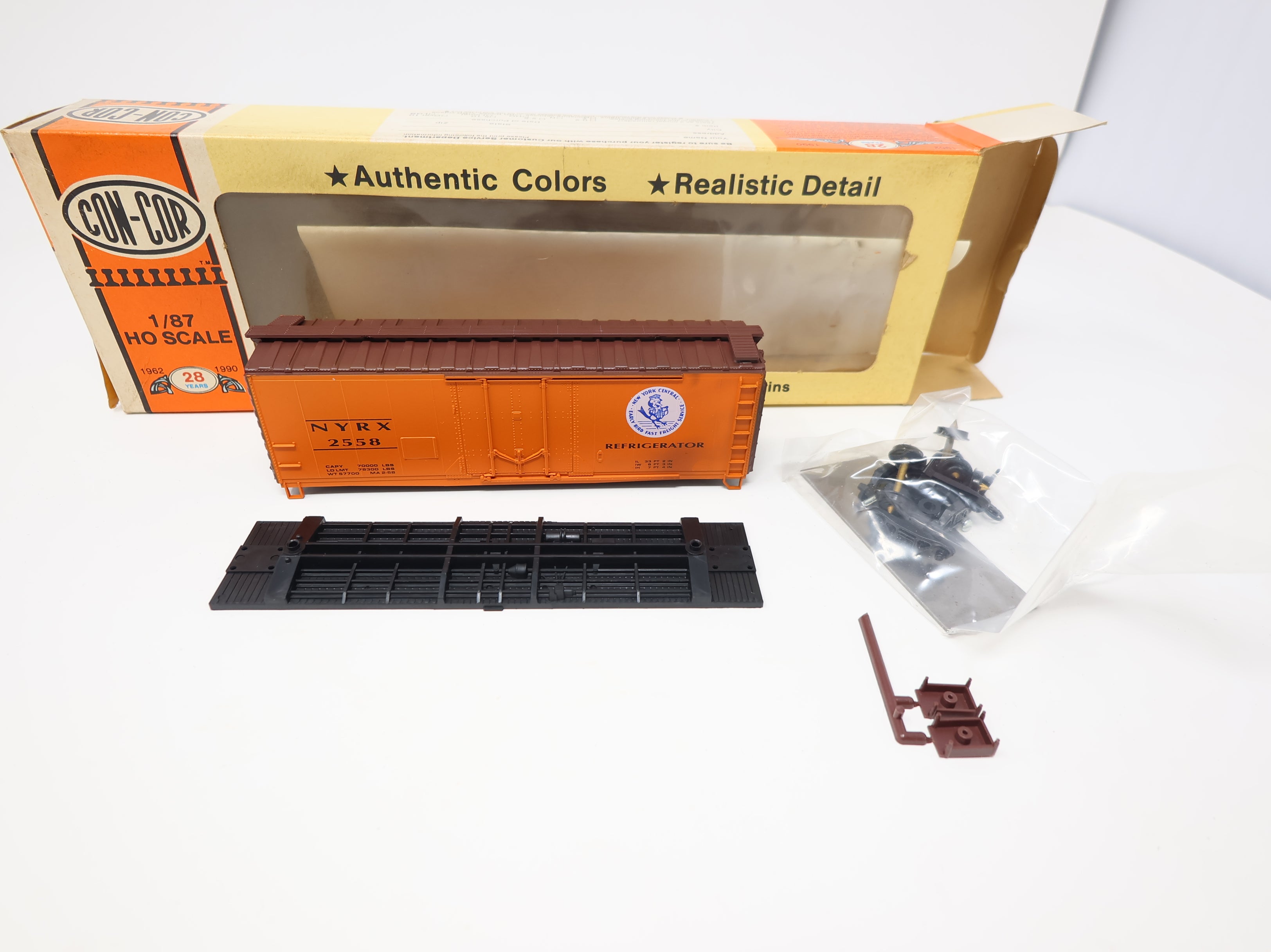 USED Con-Cor HO Scale Mechanical Reefer New York Central NYRX #2558 Thrid Rail Graphics KIT