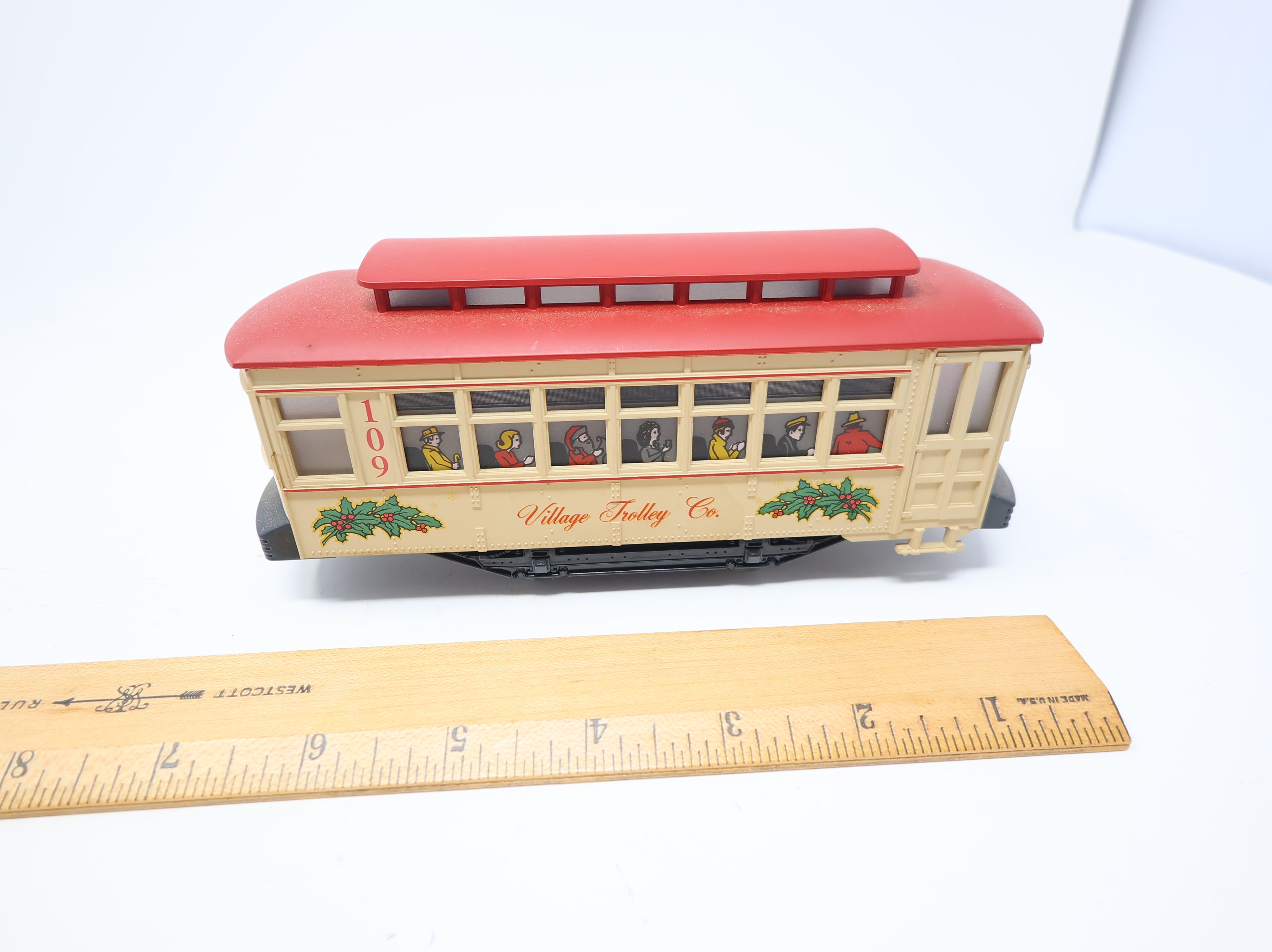 USED Lionel O Electric Trolley Village Trolley Co