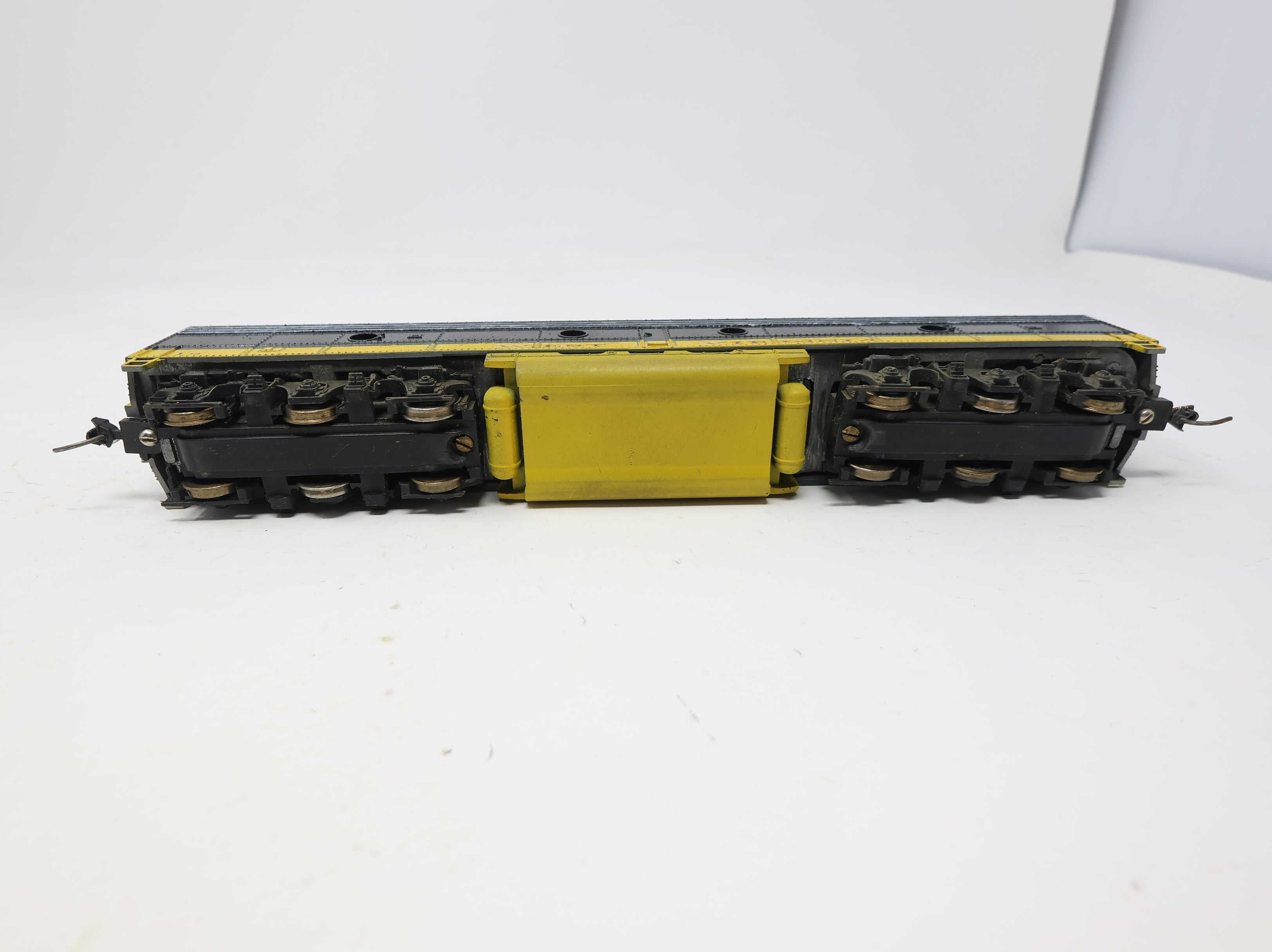 USED Athearn HO Scale Diesel Locomotive AB Pair West Virginia #1 Decal DC (2 pcs)