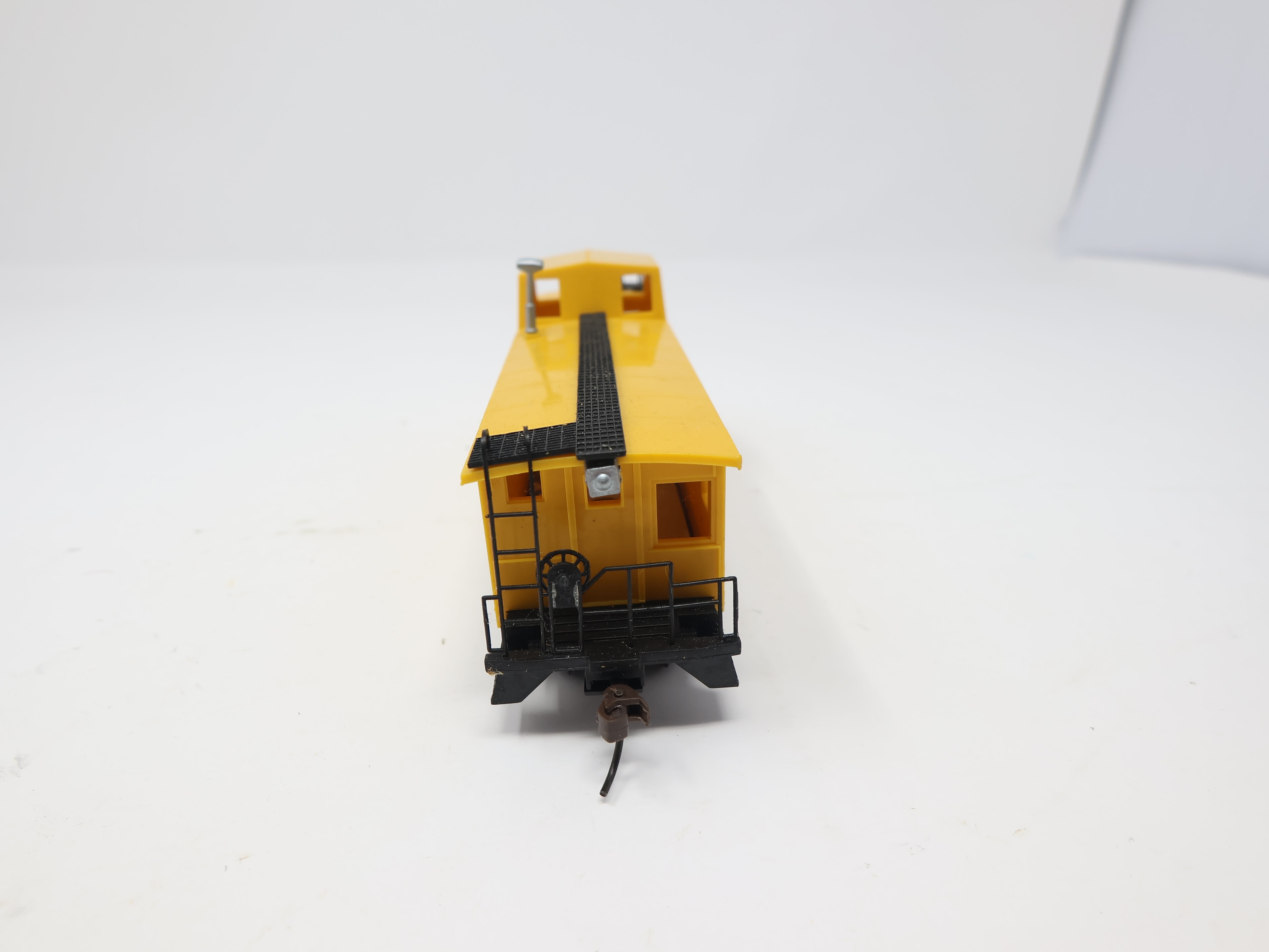 USED Bachmann HO Scale, Caboose, Union Pacific #207, Modern