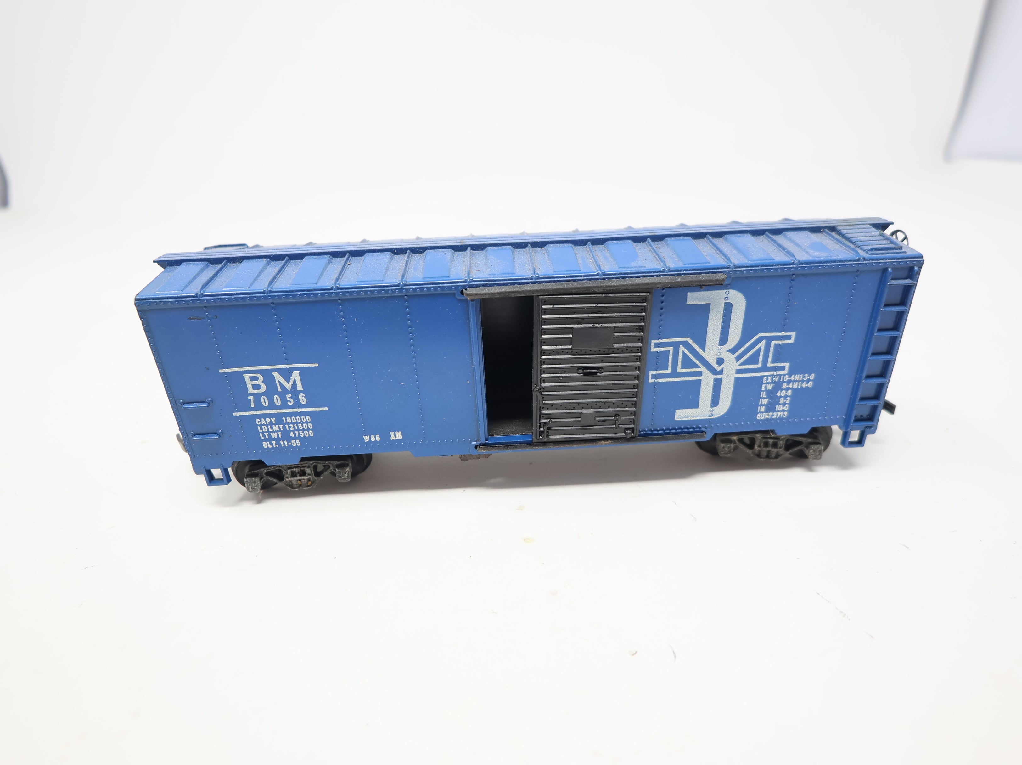 USED Mantua HO Scale 40' Box Car Boston and Maine BM #70056