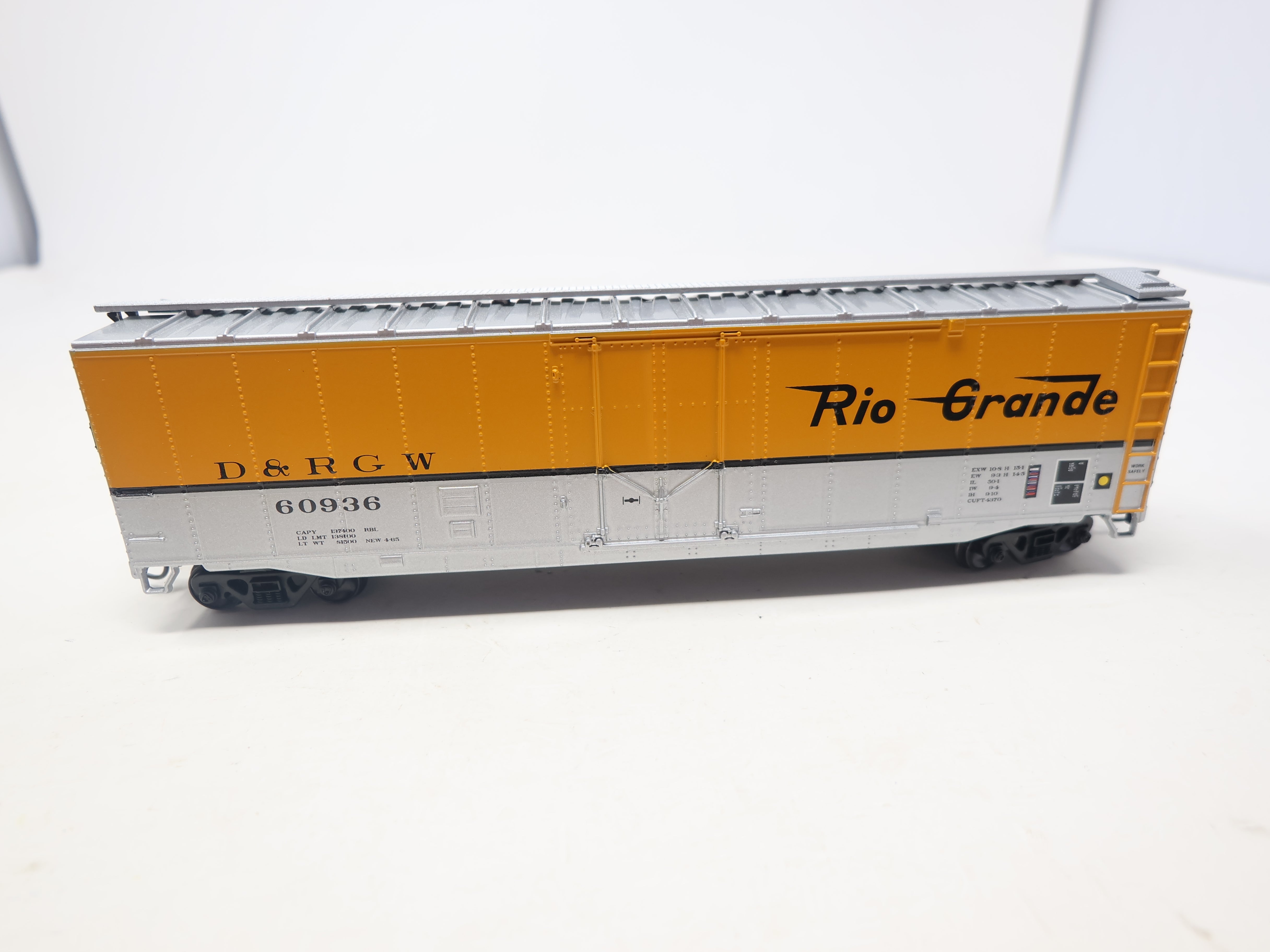 USED Athearn 7026 HO Scale, 50' Plug Door Box Car, Rio Grande D&RGW #60936