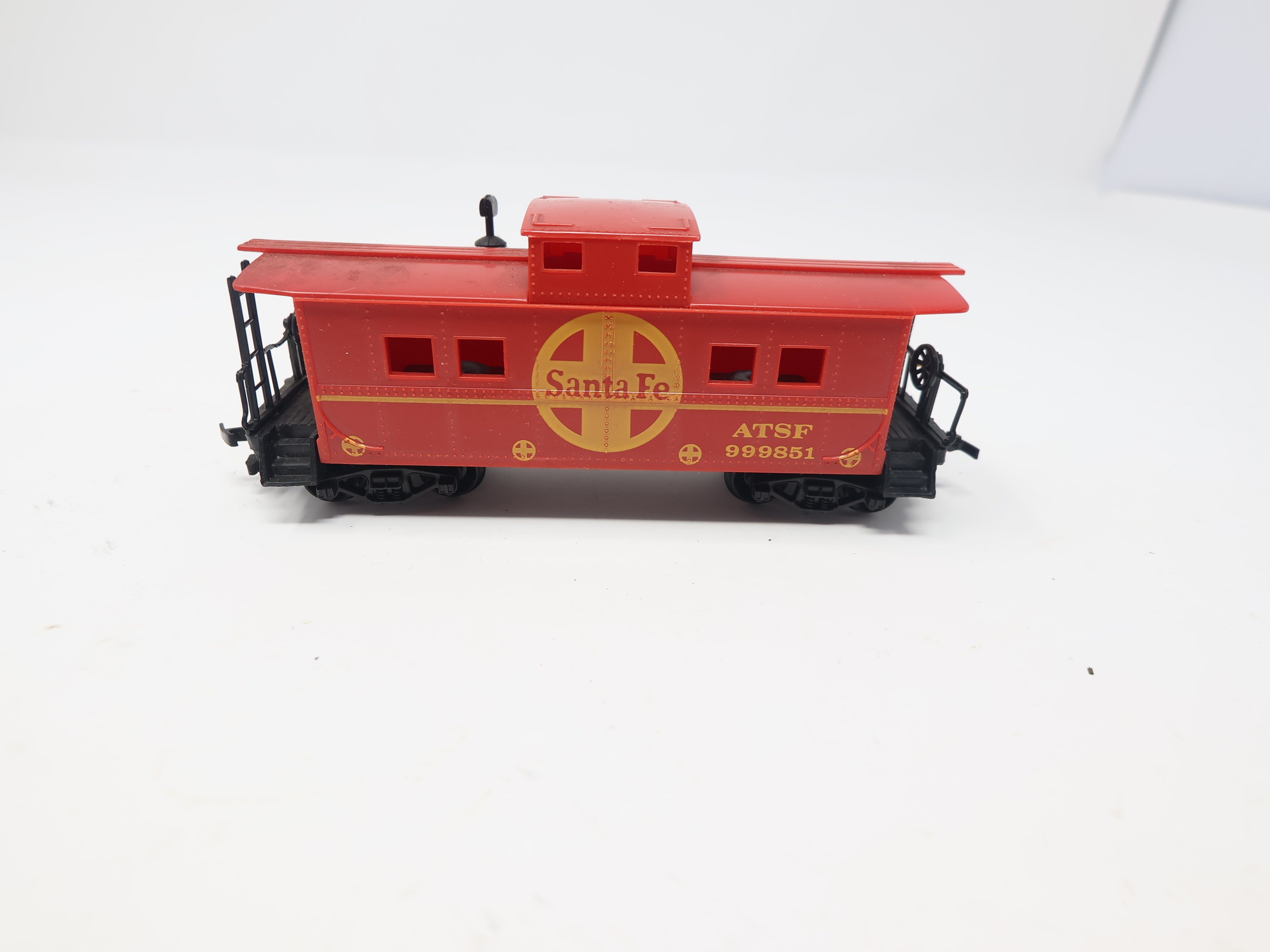 USED Life-Like HO Scale, Caboose, Santa Fe ATSF #999851