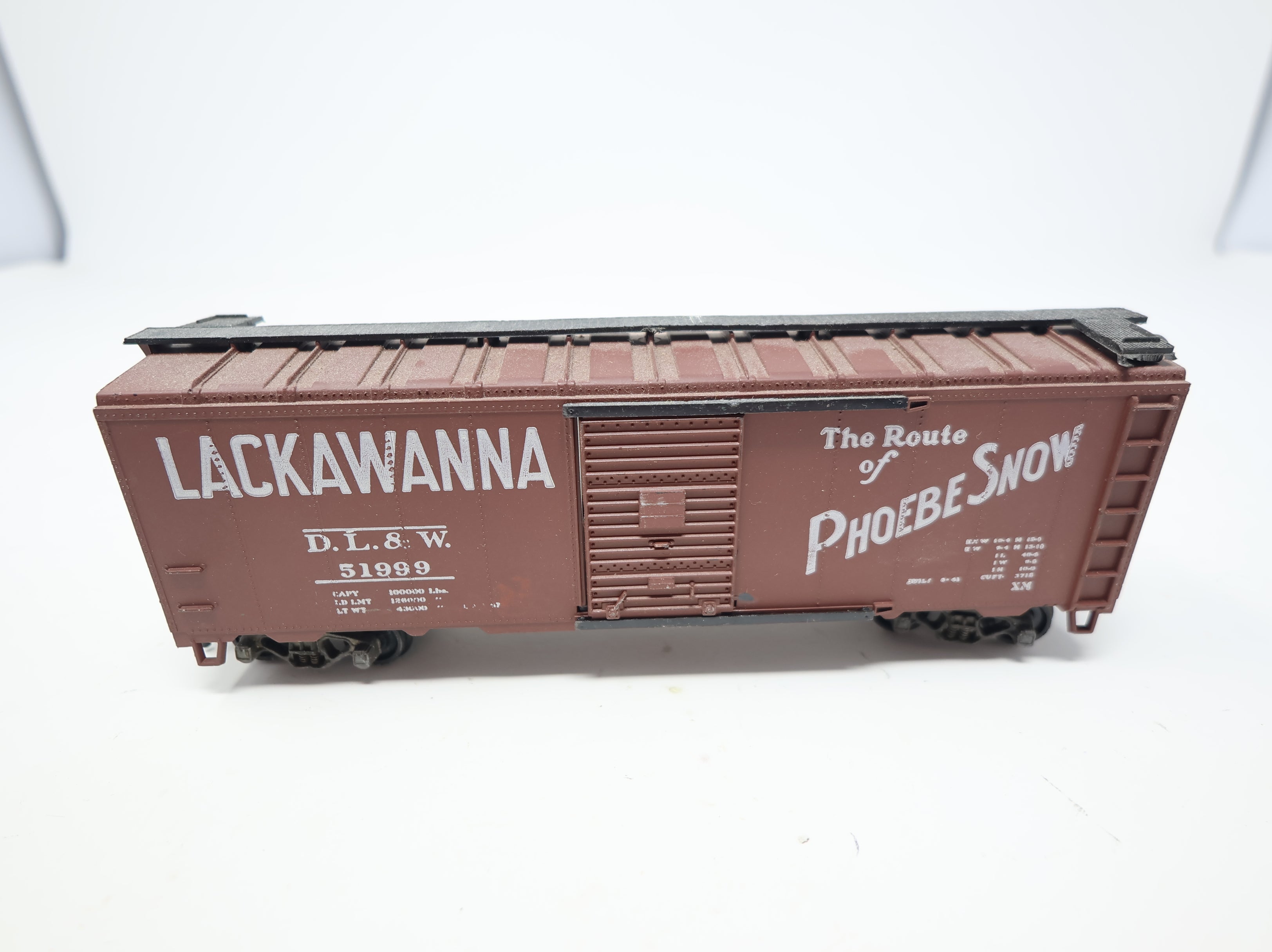 USED Athearn HO Scale 40' Box Car Lackawanna DL&W #51999