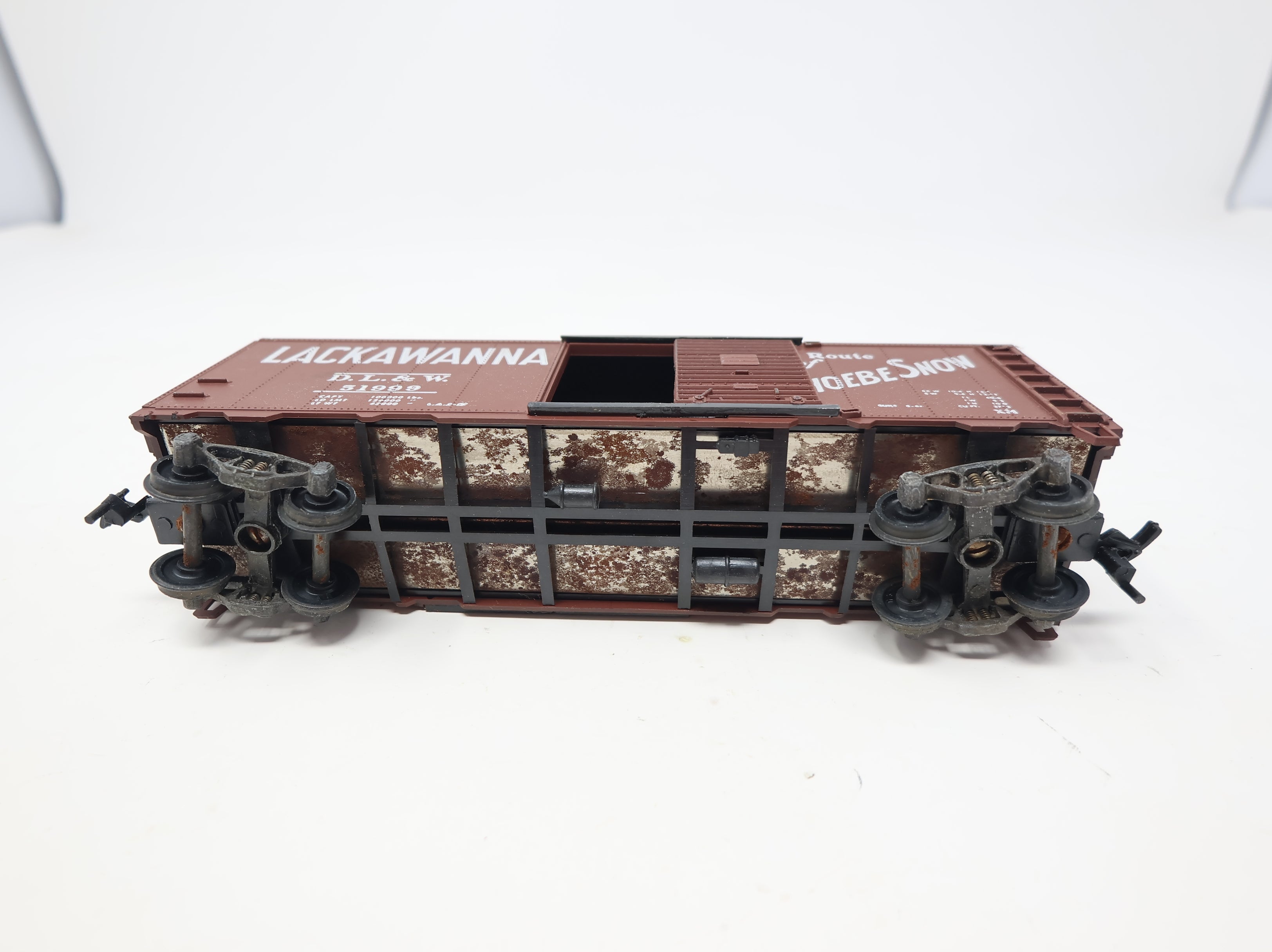 USED Athearn HO Scale 40' Box Car Lackawanna DL&W #51999