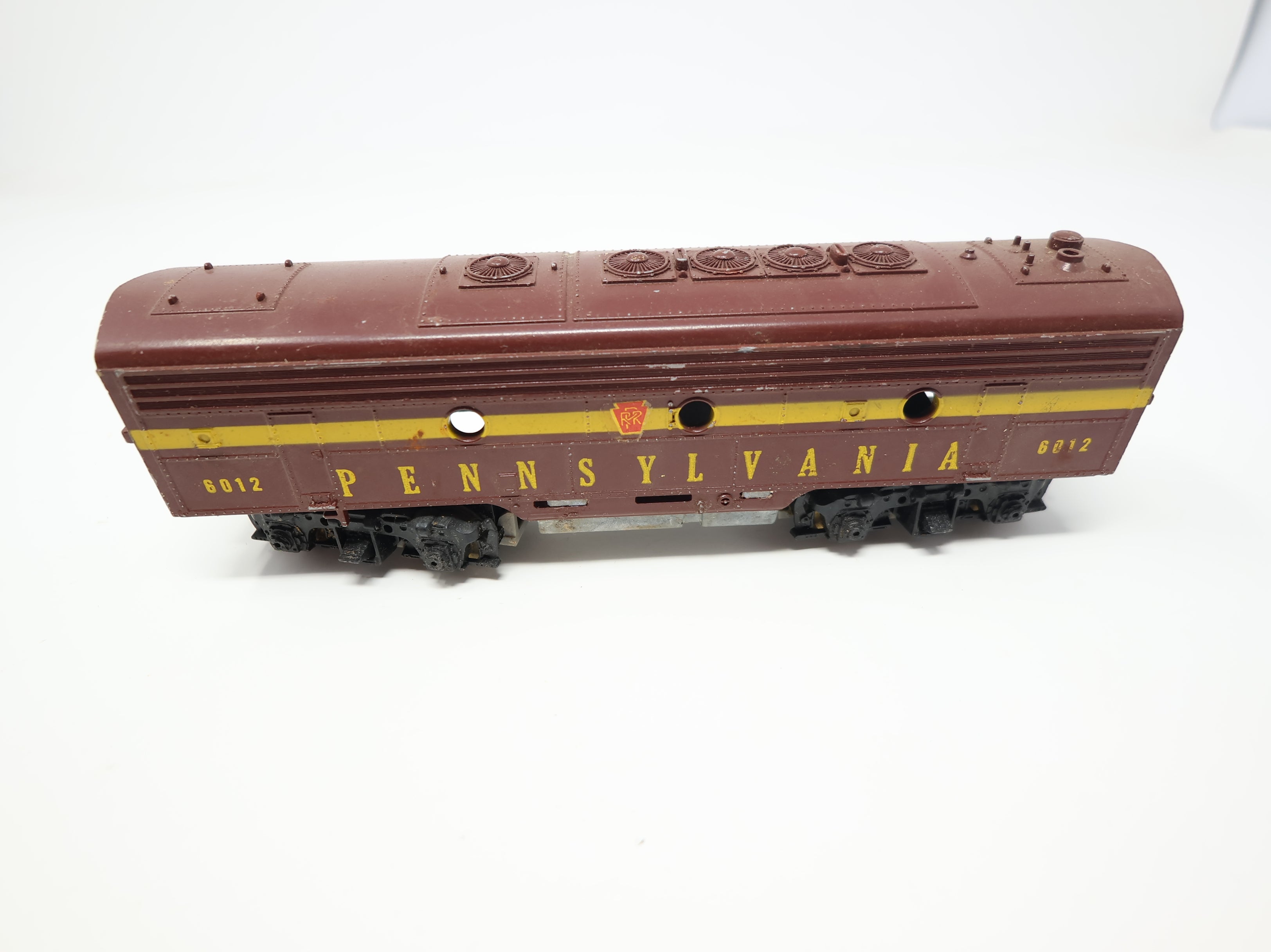 USED PENN LINE HO Scale B Unit Diesel Locomotive Pennsylvania #6012 Unpowered