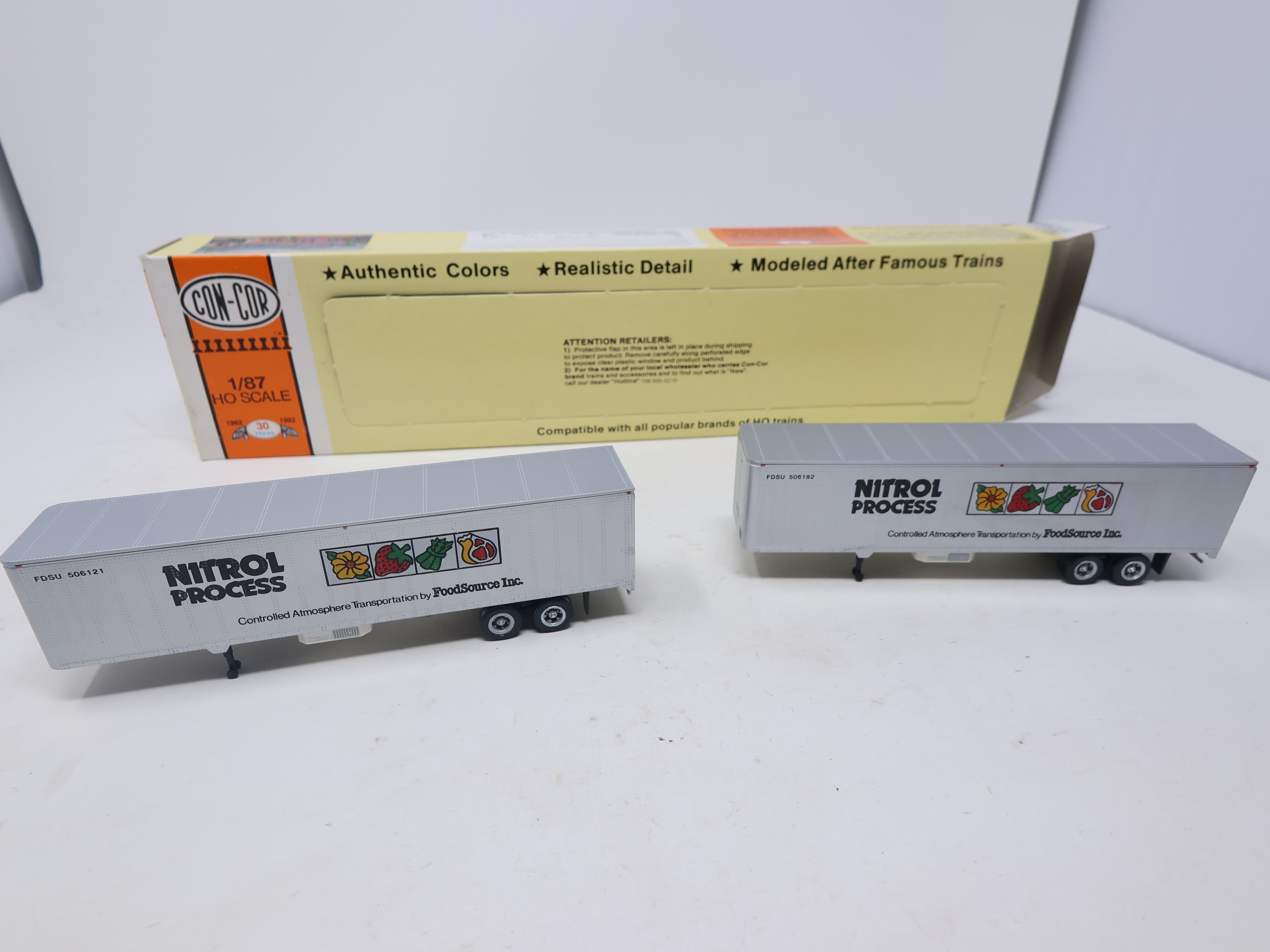 USED Con-Cor #4-008201 HO Scale, 45' Rivet Side Dry Van Trailers (2pk), Nitrol Process FDSU #506182