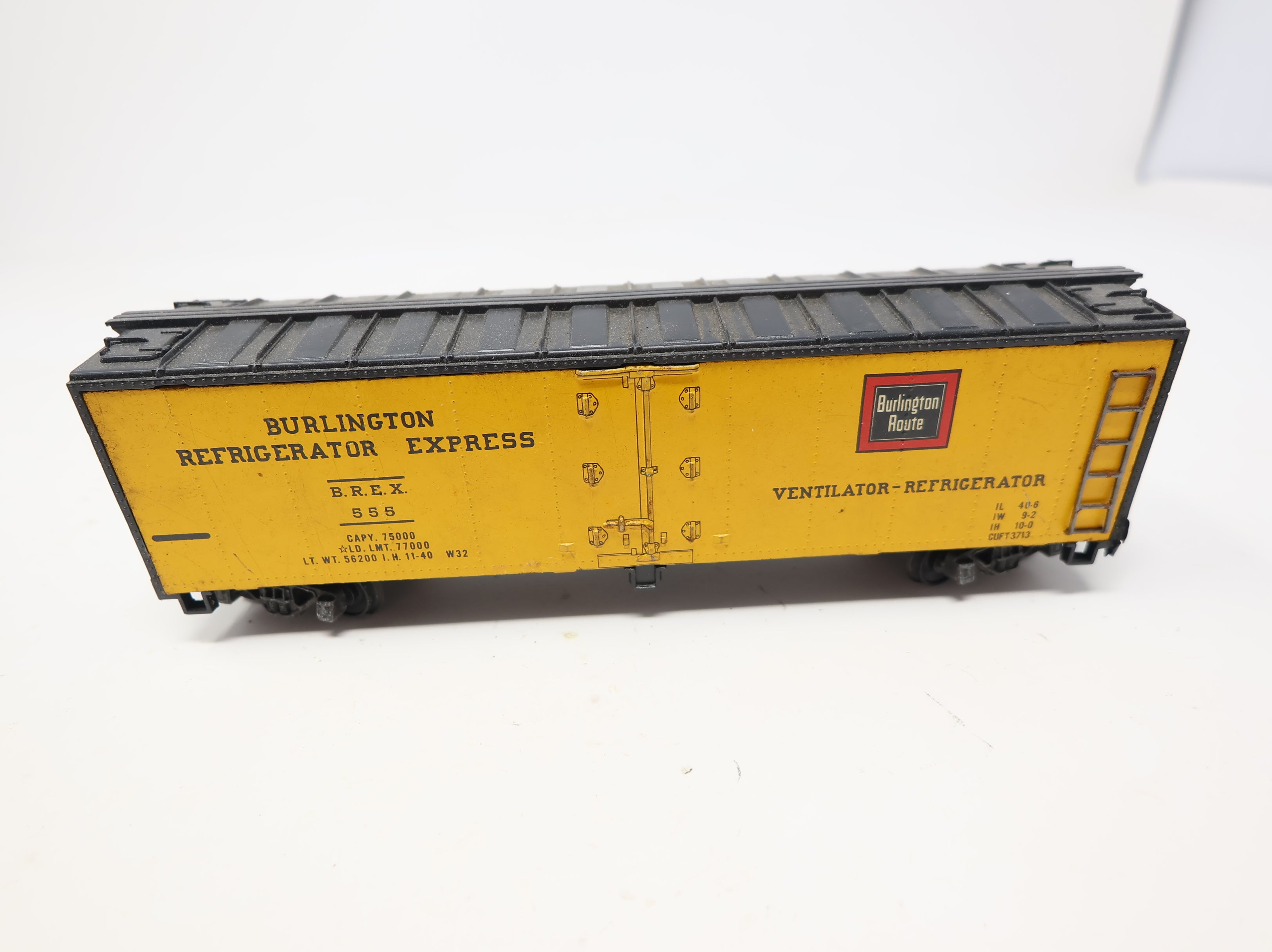 USED Mantua HO Scale 40' Reefer Box Car Burlington BREX #555