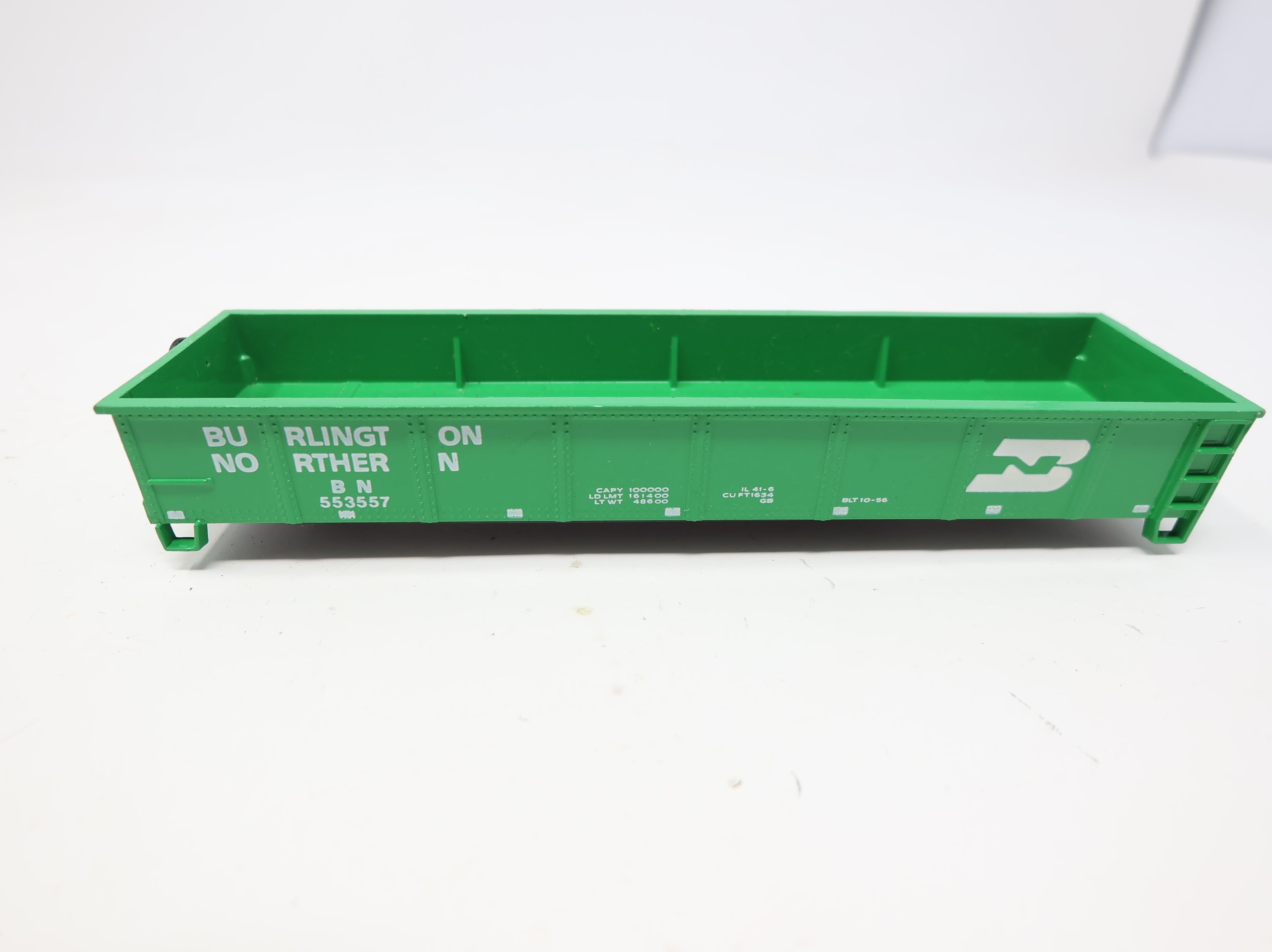 USED Bachmann HO Scale 40' Gondola Burlington Northern BN #553557 No Trucks/Couplers