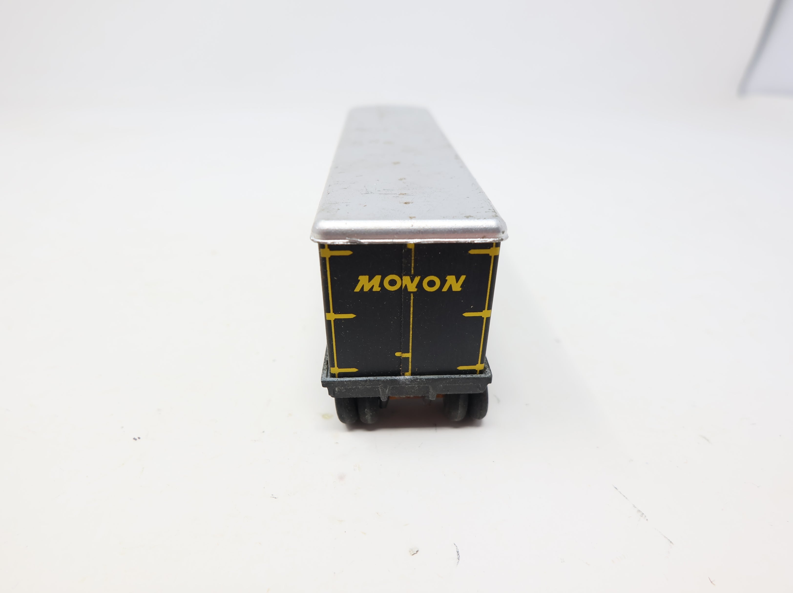 USED PENN LINE HO Scale Vintage Van Trailer Monon Metal