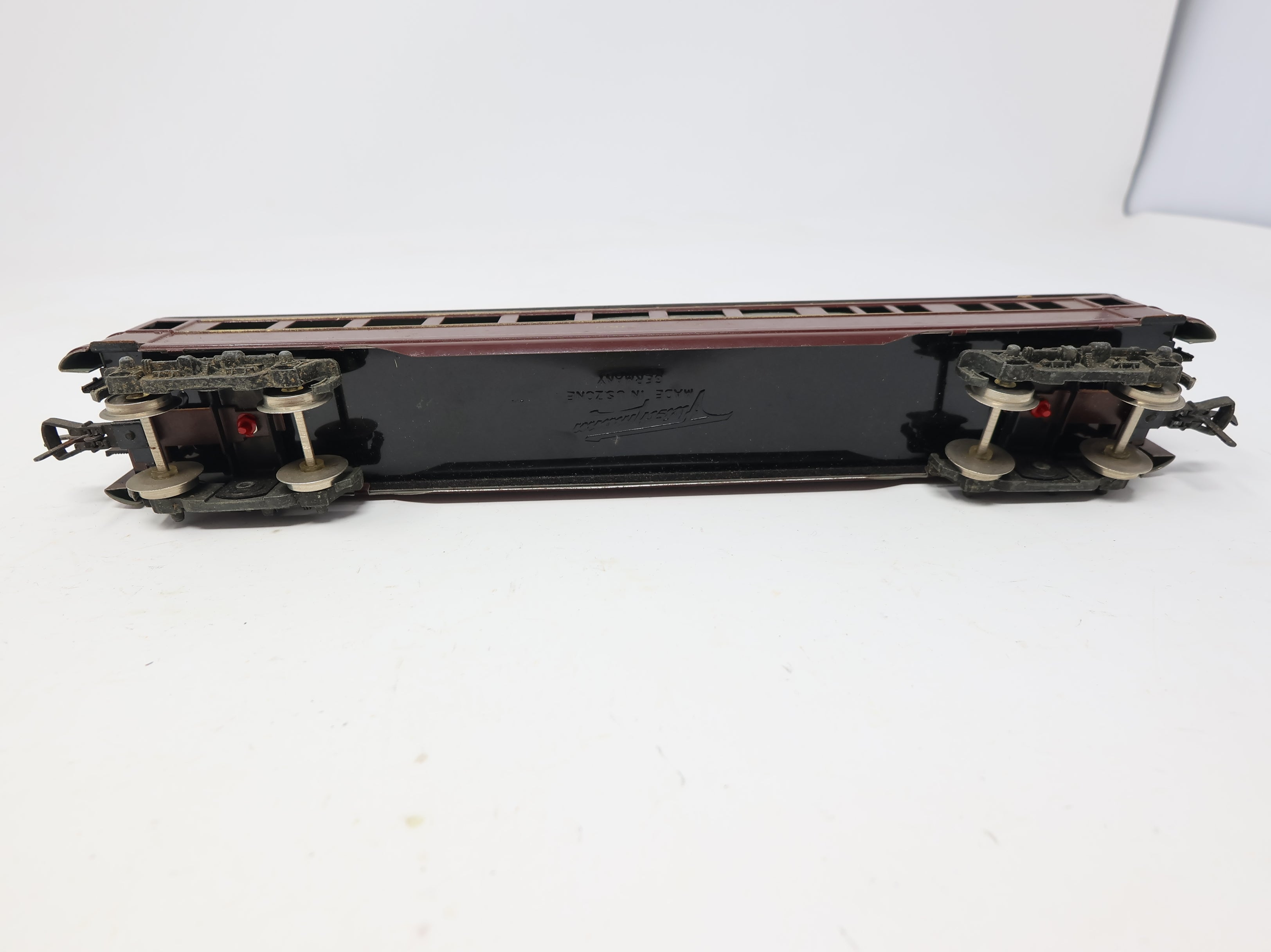 USED Fleischmann HO Scale Pullman Passenger Car Pennsylvania Times Square