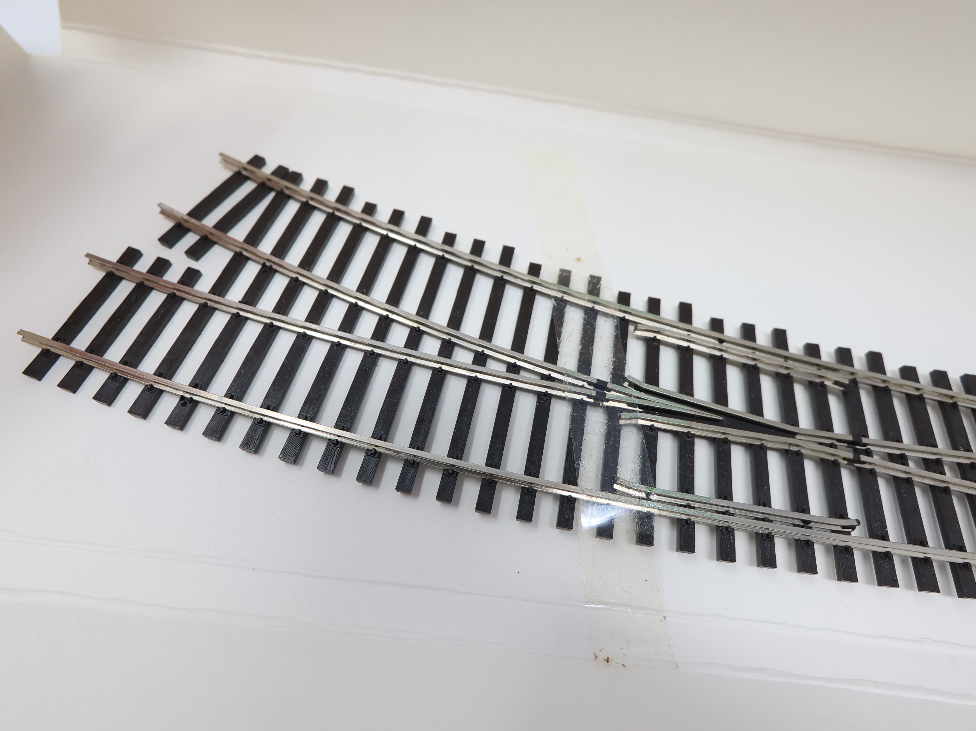 USED Walthers 948-8895 HO Scale Code 83 Right Hand Curved Turnout #7 Track