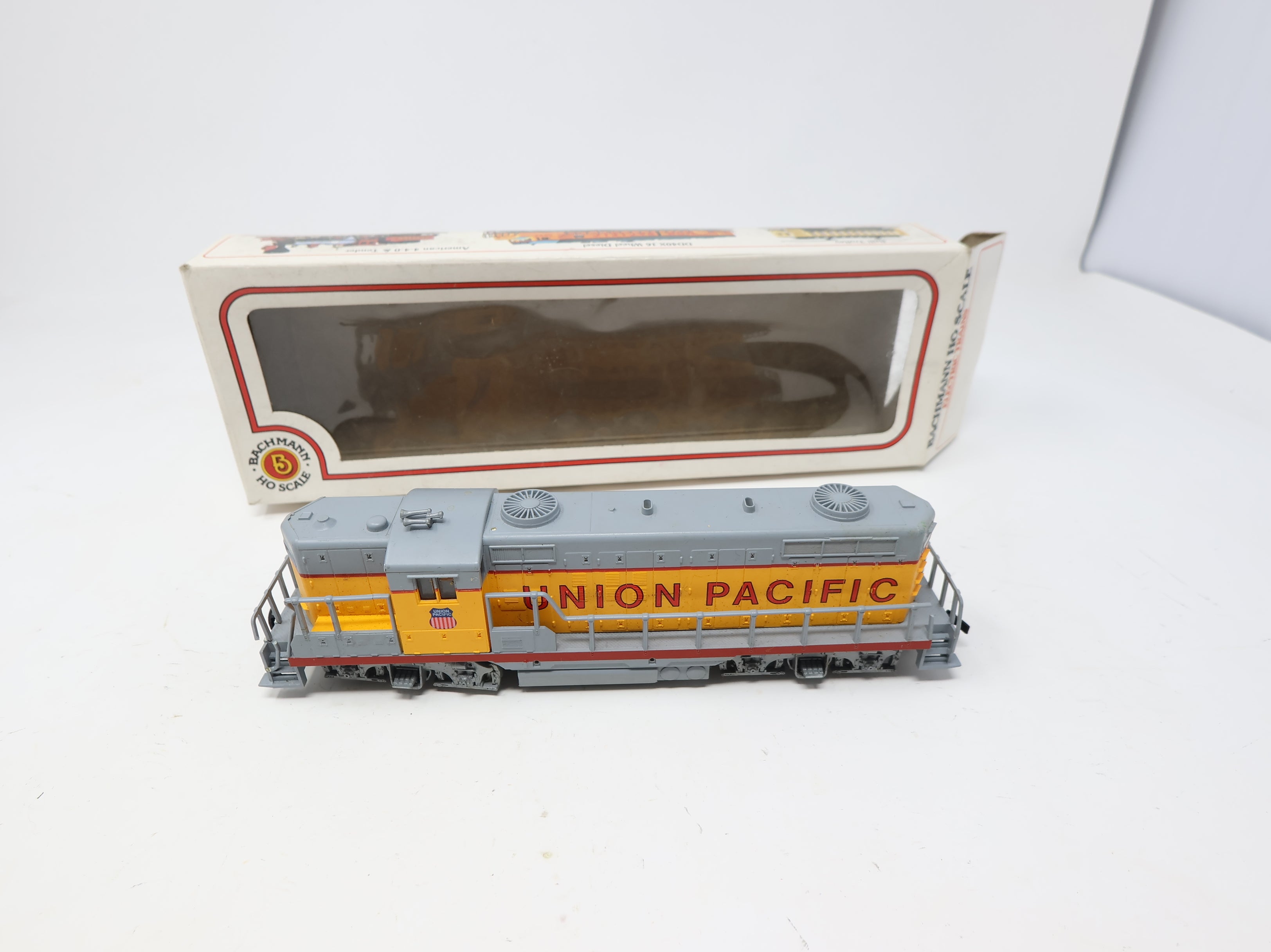 USED Bachmann HO Scale GP18 Diesel Locomotive