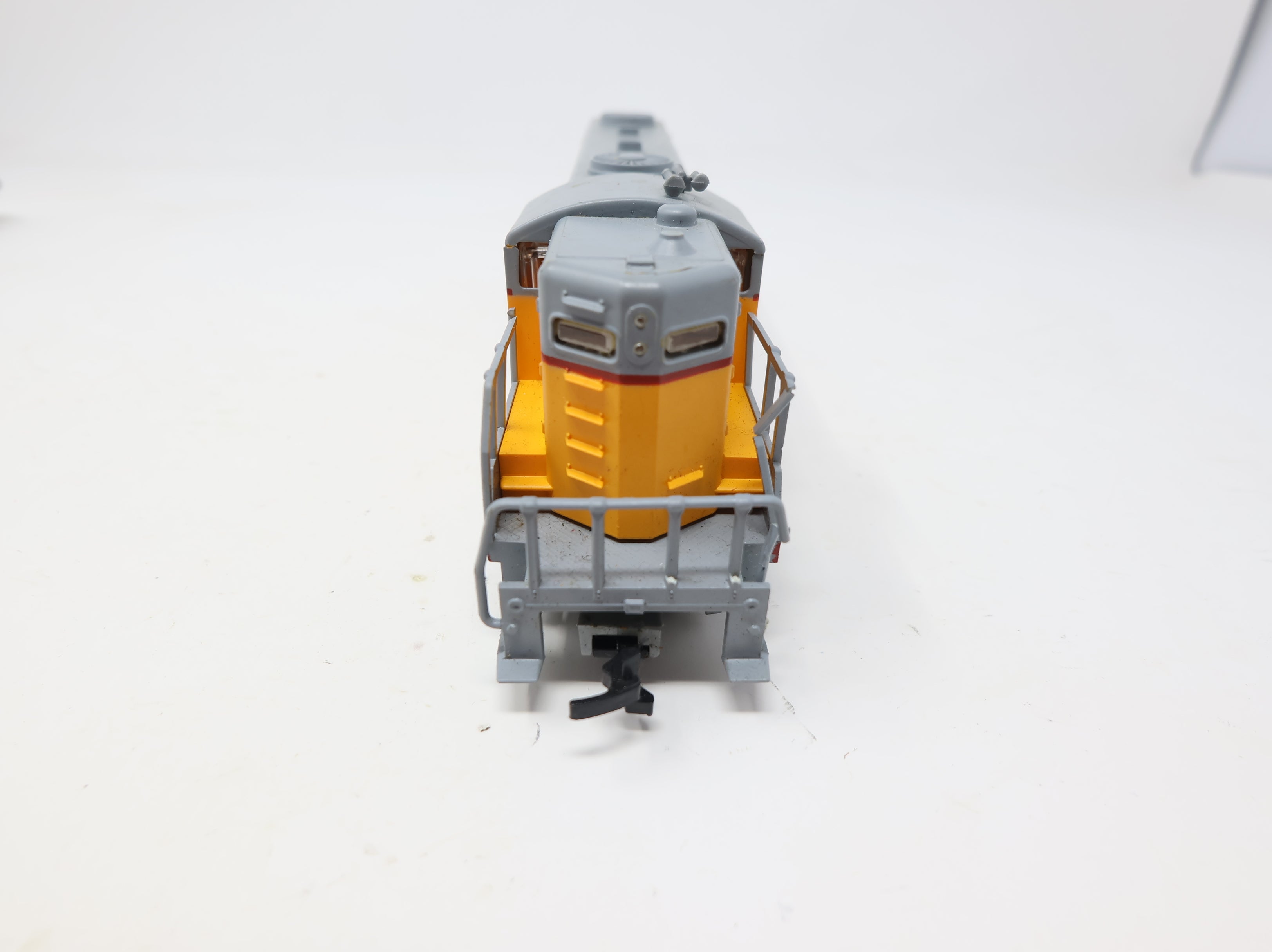 USED Bachmann HO Scale GP18 Diesel Locomotive