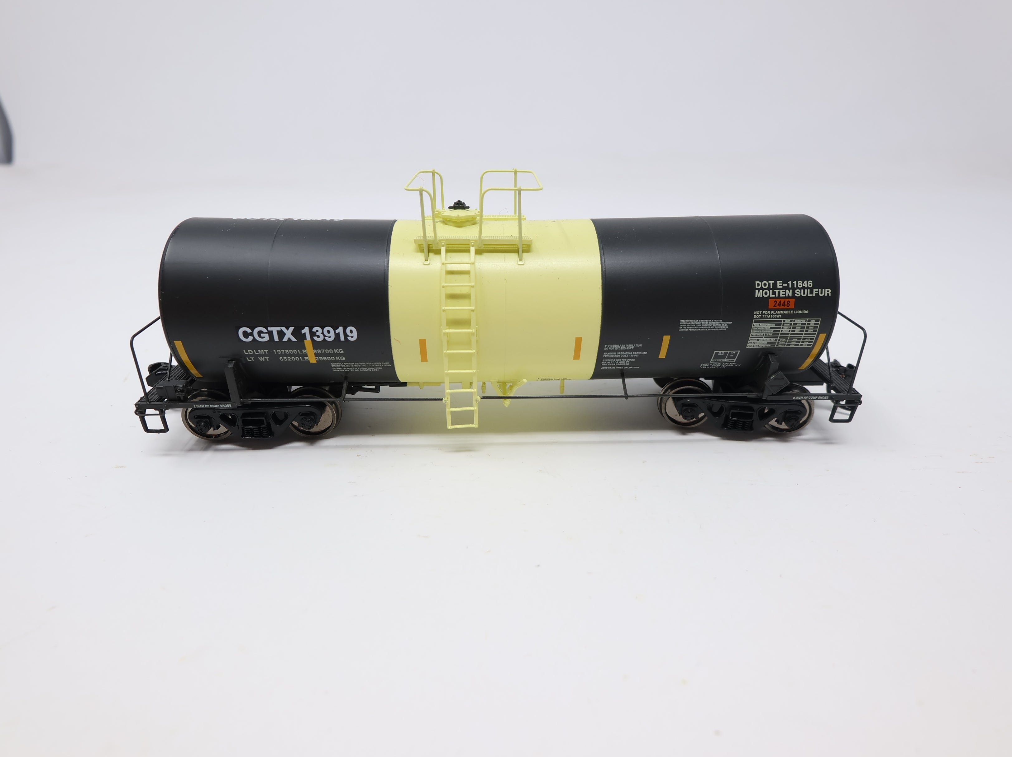 USED WalthersProto 920-100001 HO Scale 40' Trinity 14k Gal Molten Sulfur Tank Car General American CGTX #13919