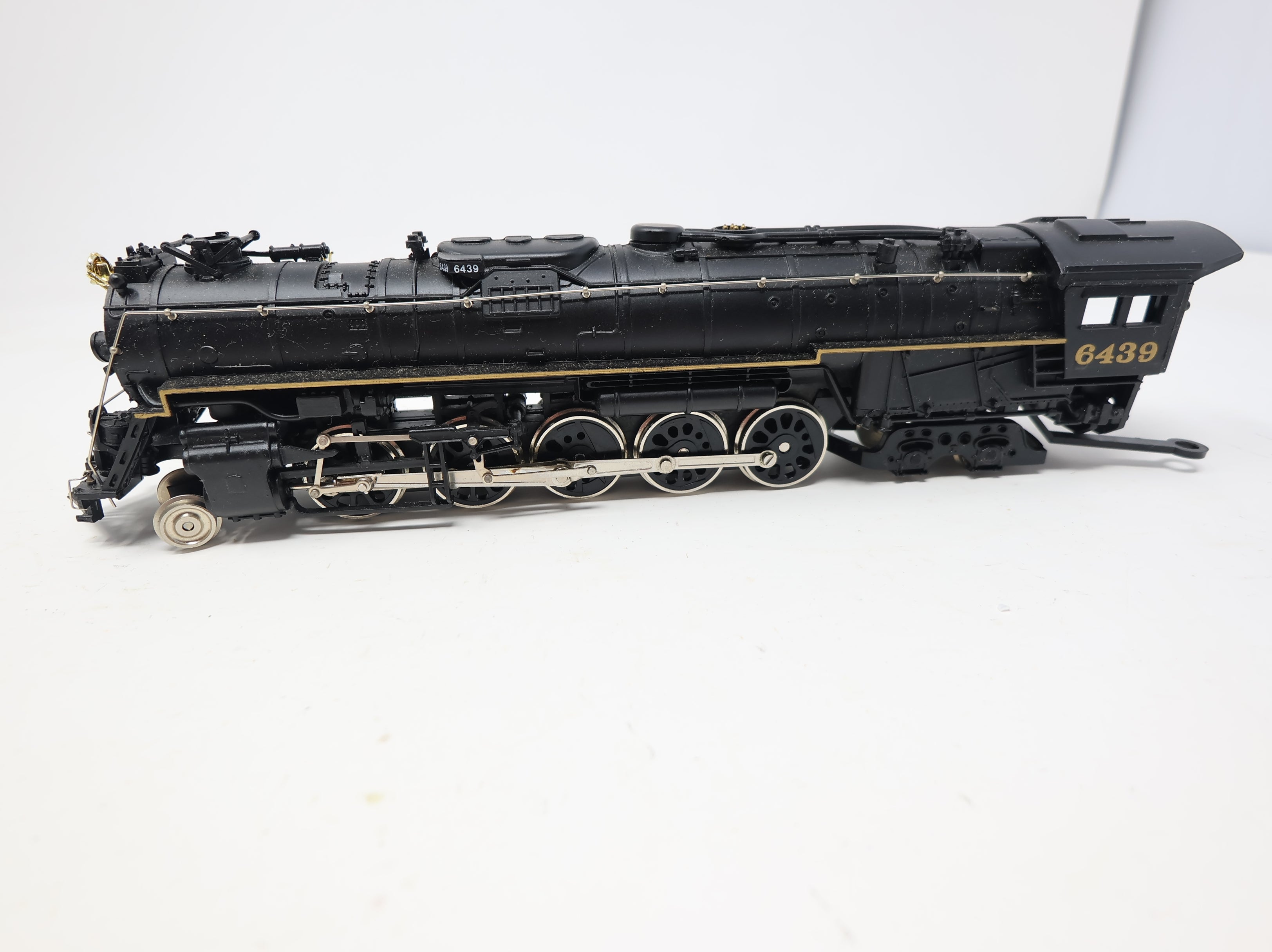 USED Bachmann 41-562-14 HO Scale The Texas Chugger 2-10-4 Steam Locomotive & 14 Wheel Tender Pennsylvania #6439