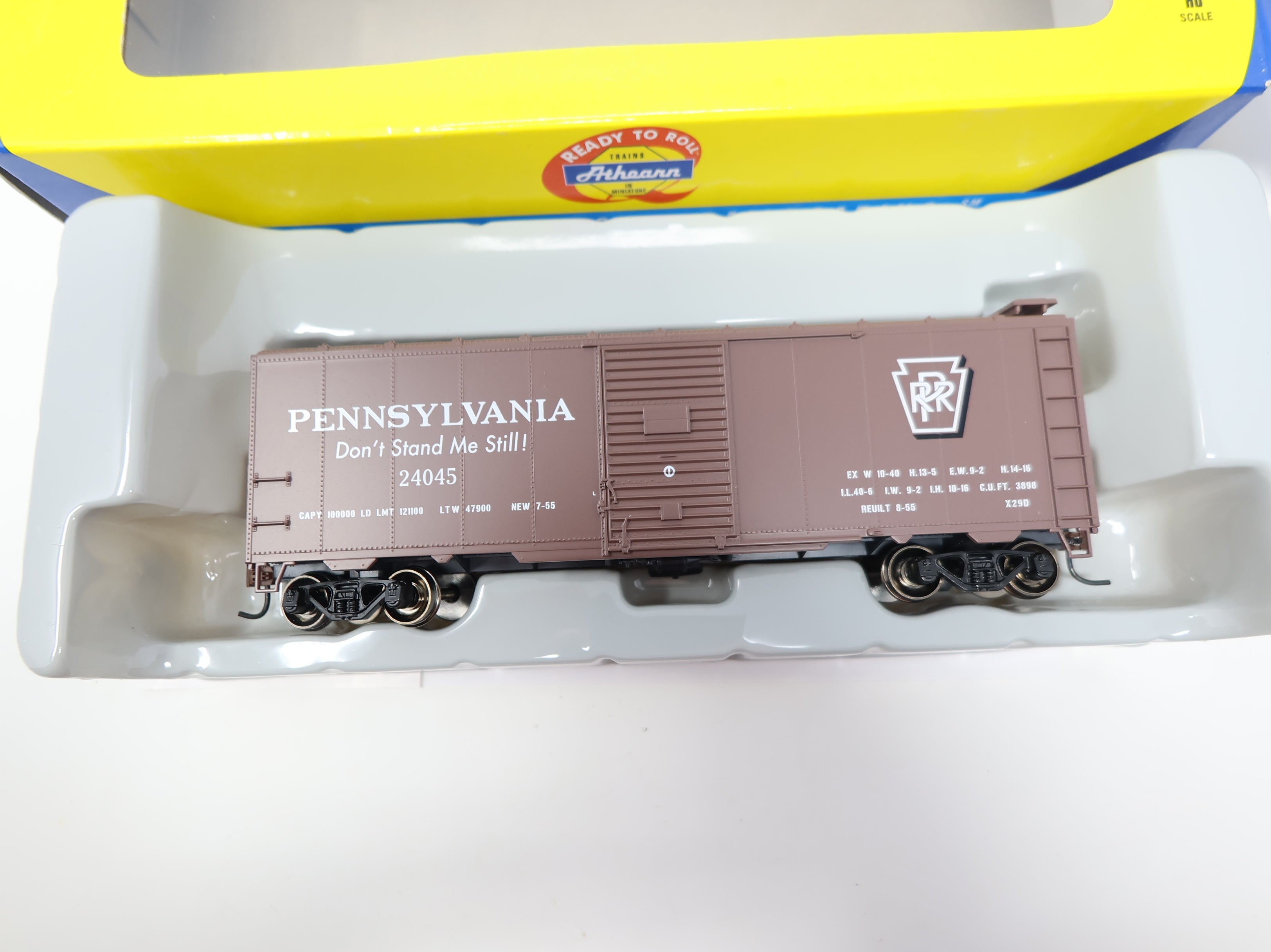 Athearn 70055 HO Scale 40' Youngstown Steel Box Car Pennsylvania #24045