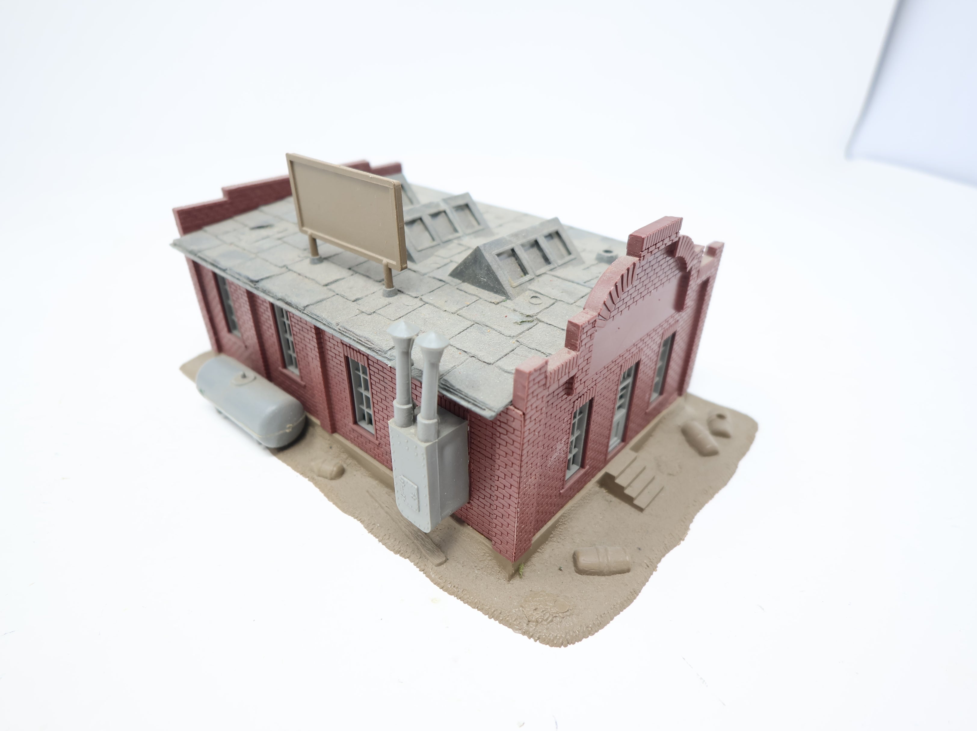 USED Pola HO Scale Factory Machine Shop Building