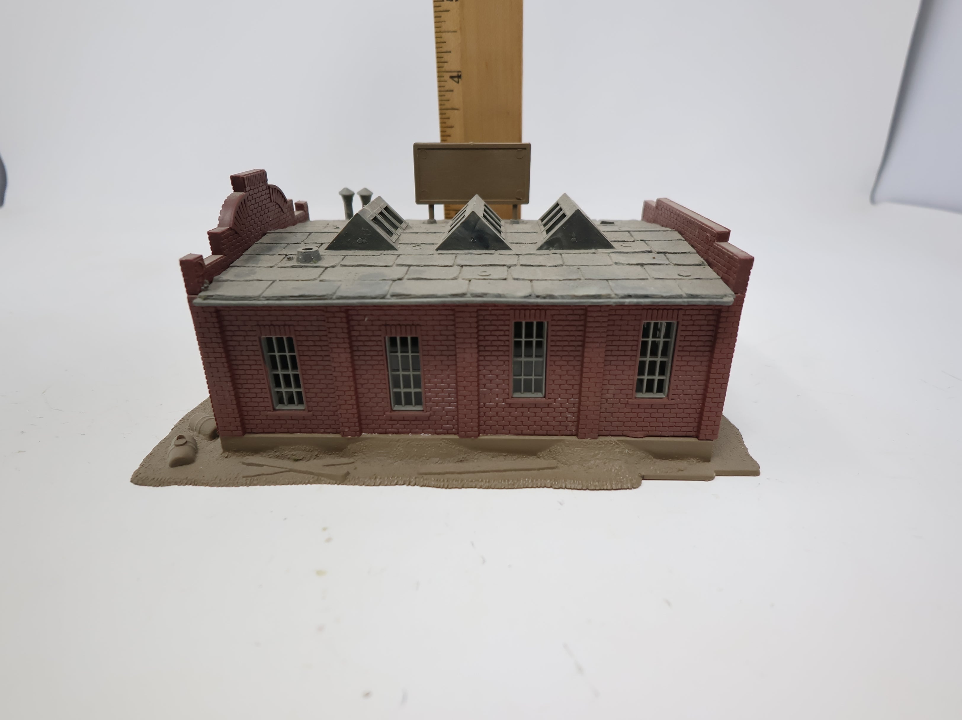 USED Pola HO Scale Factory Machine Shop Building