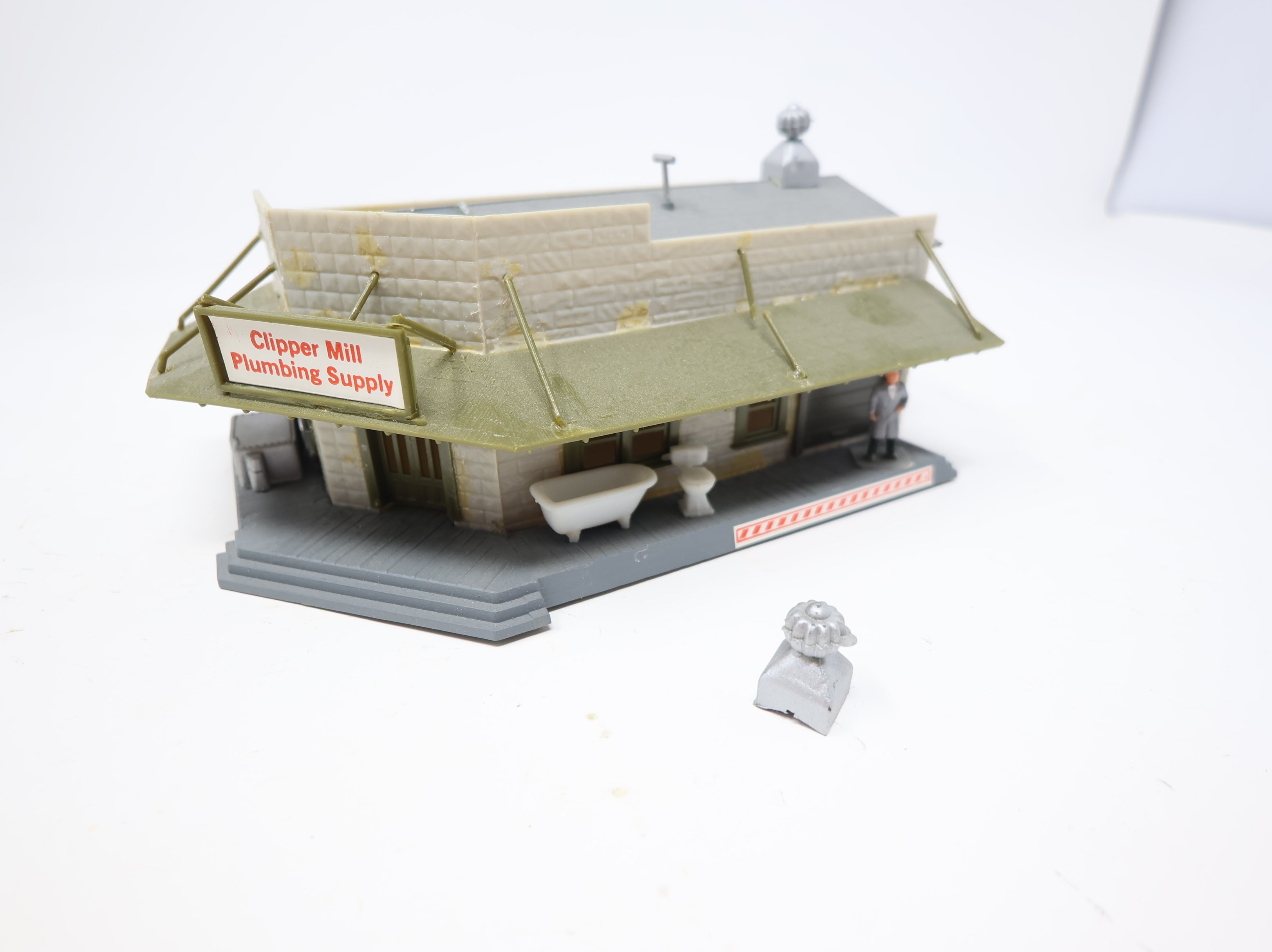 USED HO Scale Clipper Mill Plumbing Supply Building