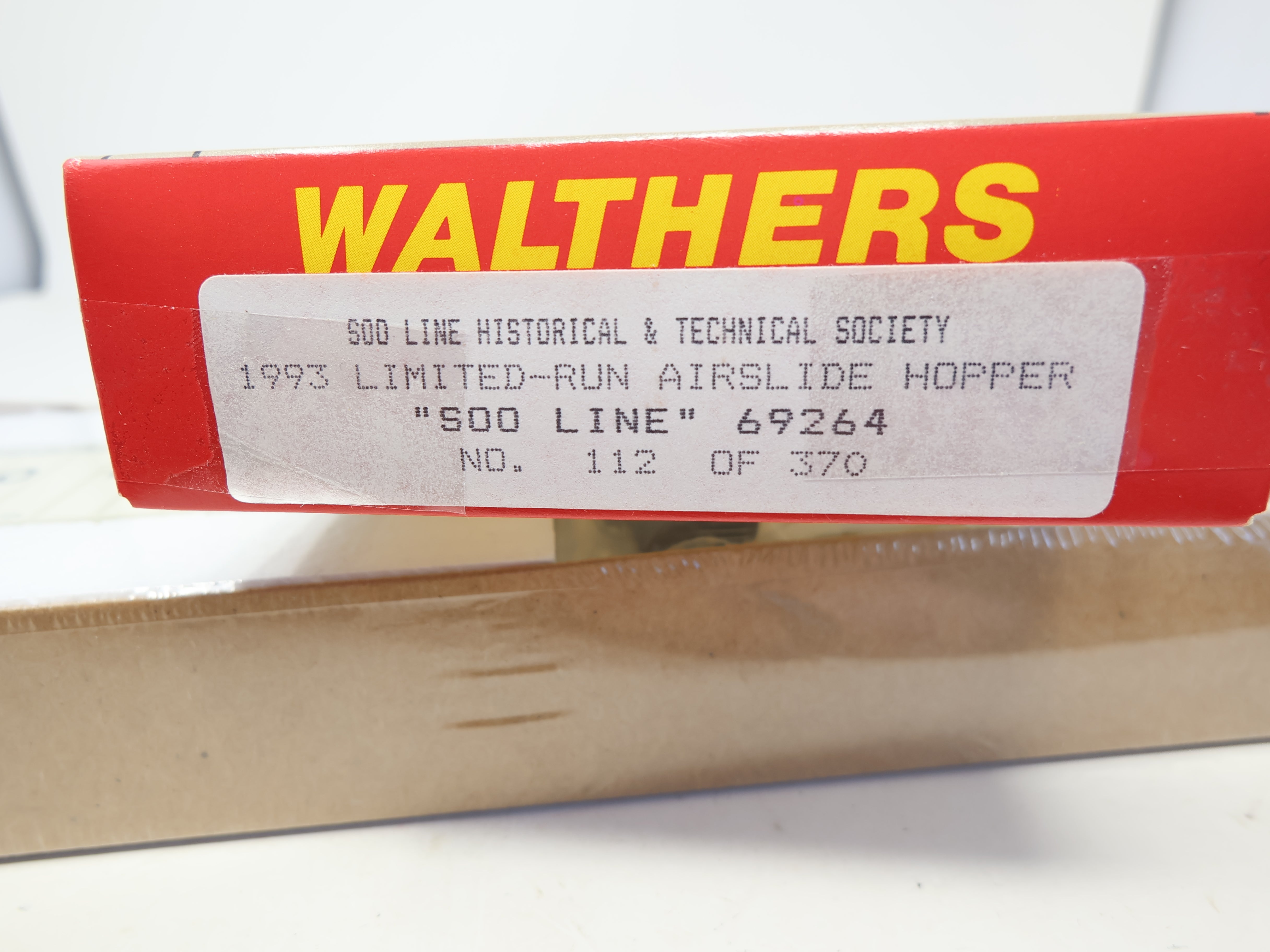 Walthers HO Scale, 1993 LMTD Run Airslide Hopper, SOO Line #69264, Sealed 112/370 (KIT)