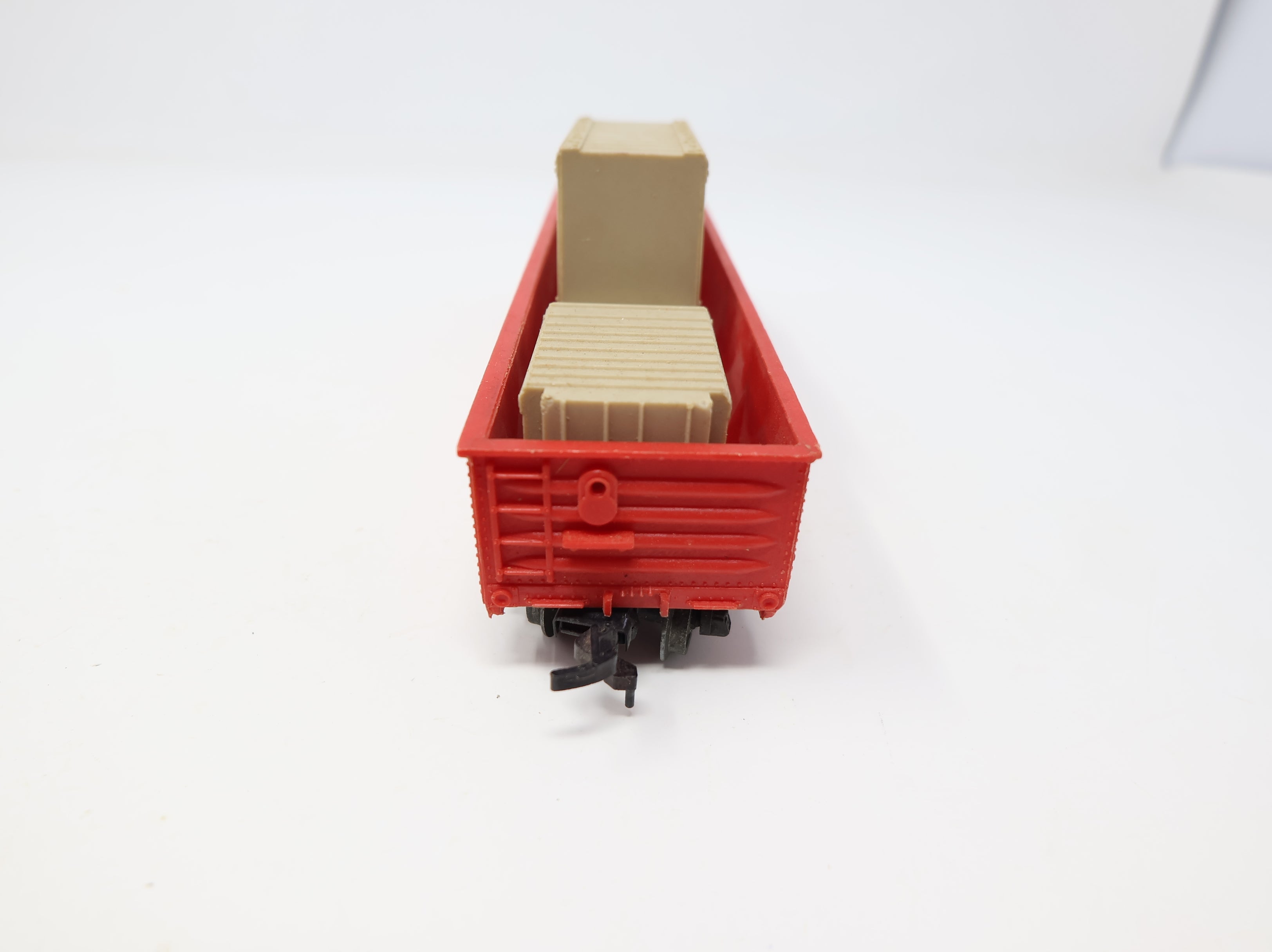 USED Lionel HO Scale 40' Gondola Michigan Central MCRR #0865250 w/ Crate Load (Rough)